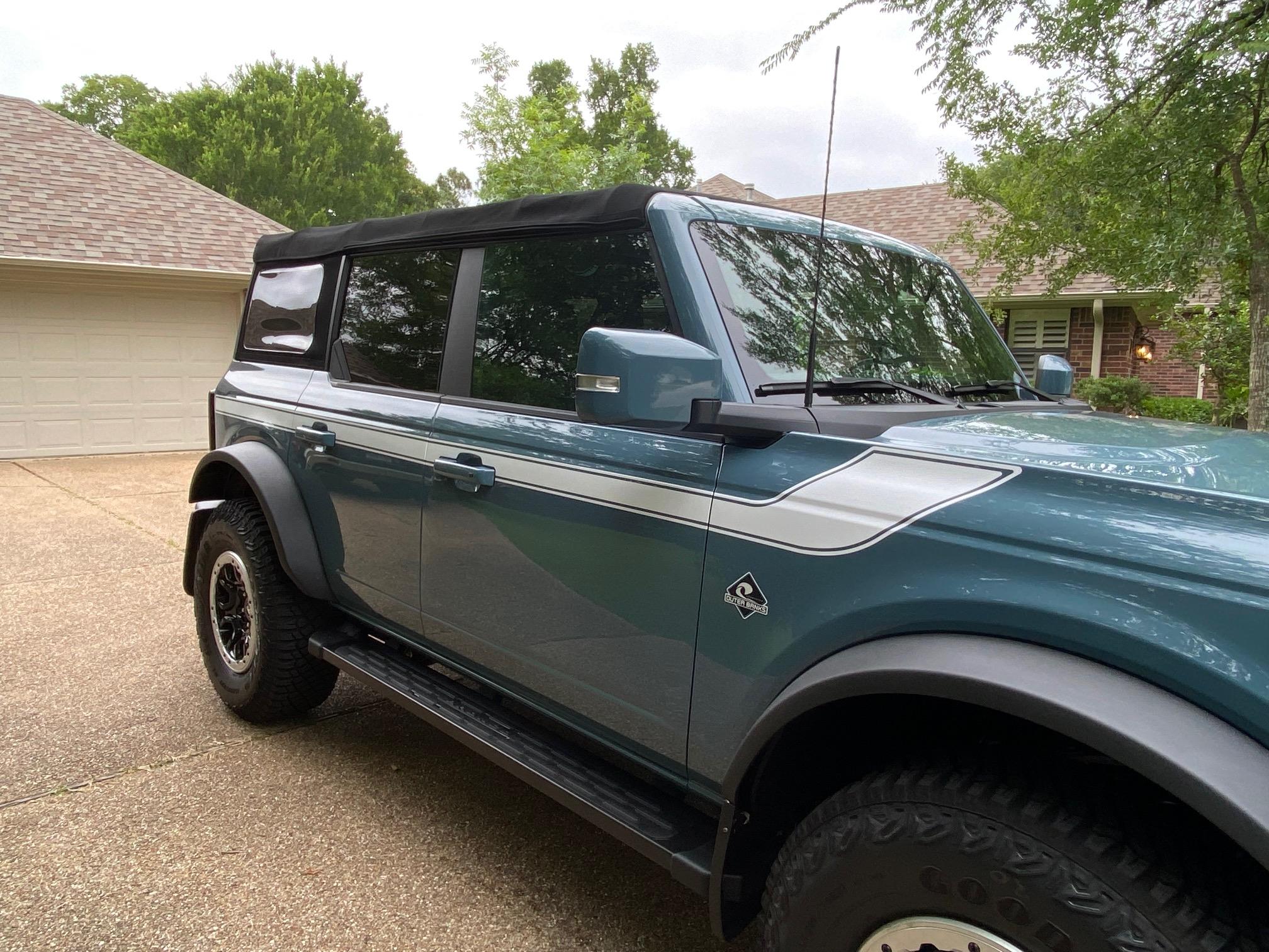 Ford Bronco Applied retro decal stripe kit IMG_9618