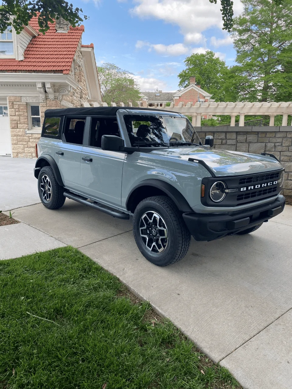Ford Bronco Budget tube steps 1653327584849