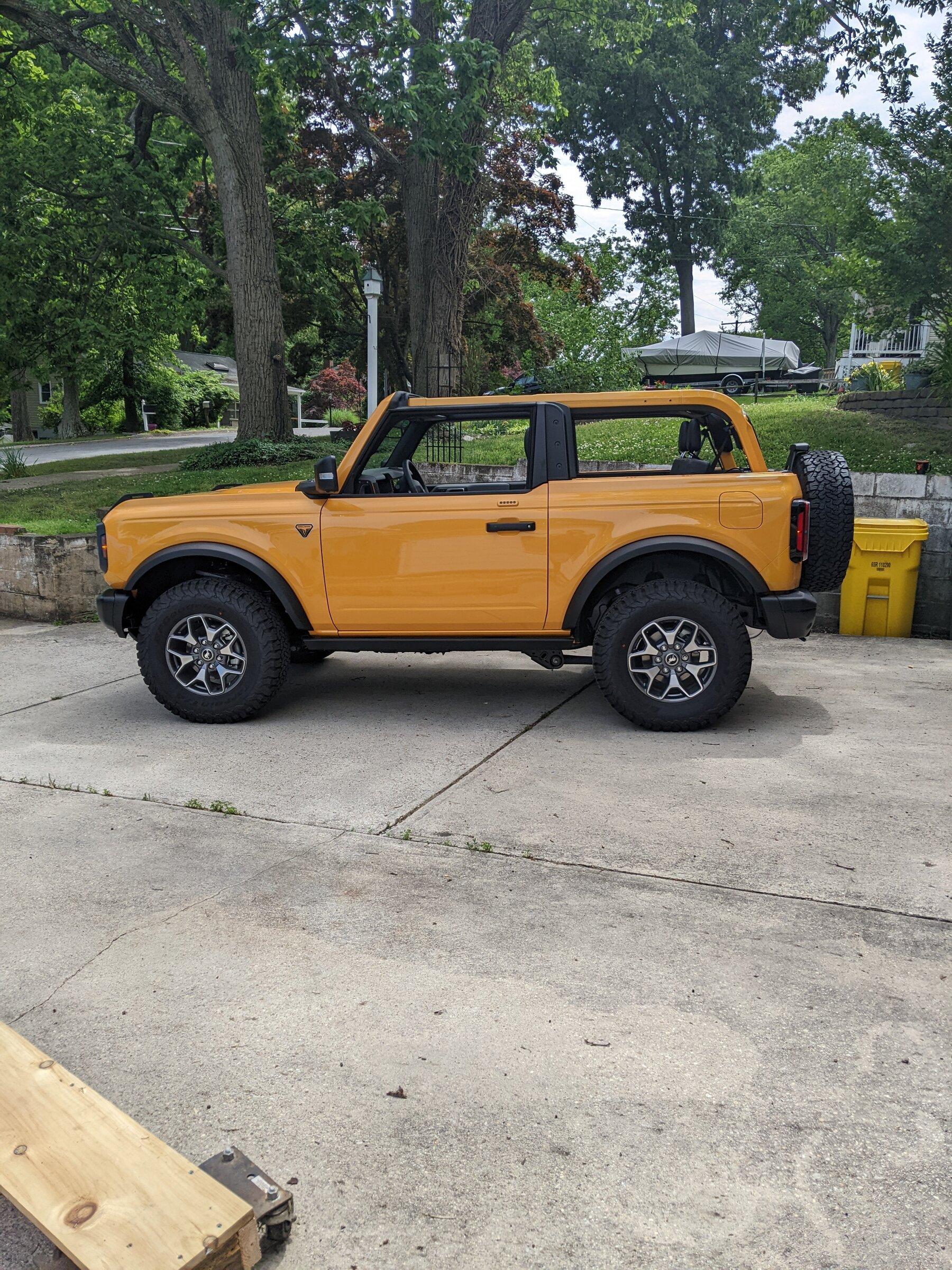 Ford Bronco Side Shot Saturday... 32DB13A3-4B74-46EF-AE5E-AEA6603CC728