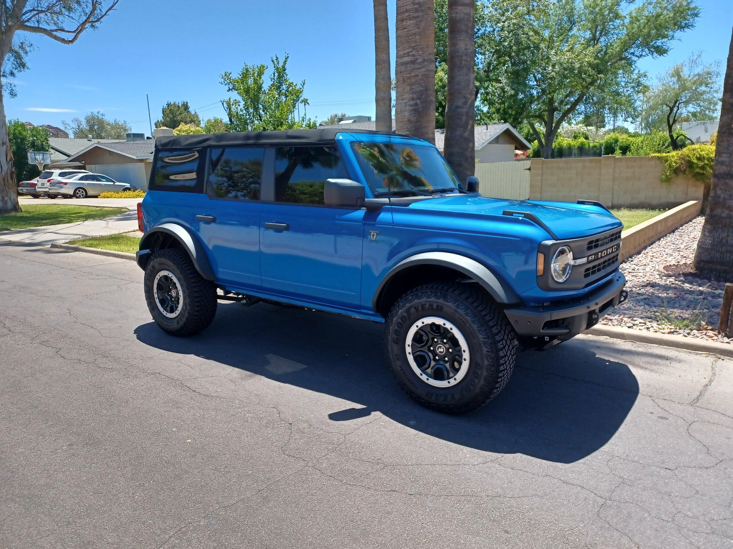 Ford Bronco Side Shot Saturday... 20220522_133021
