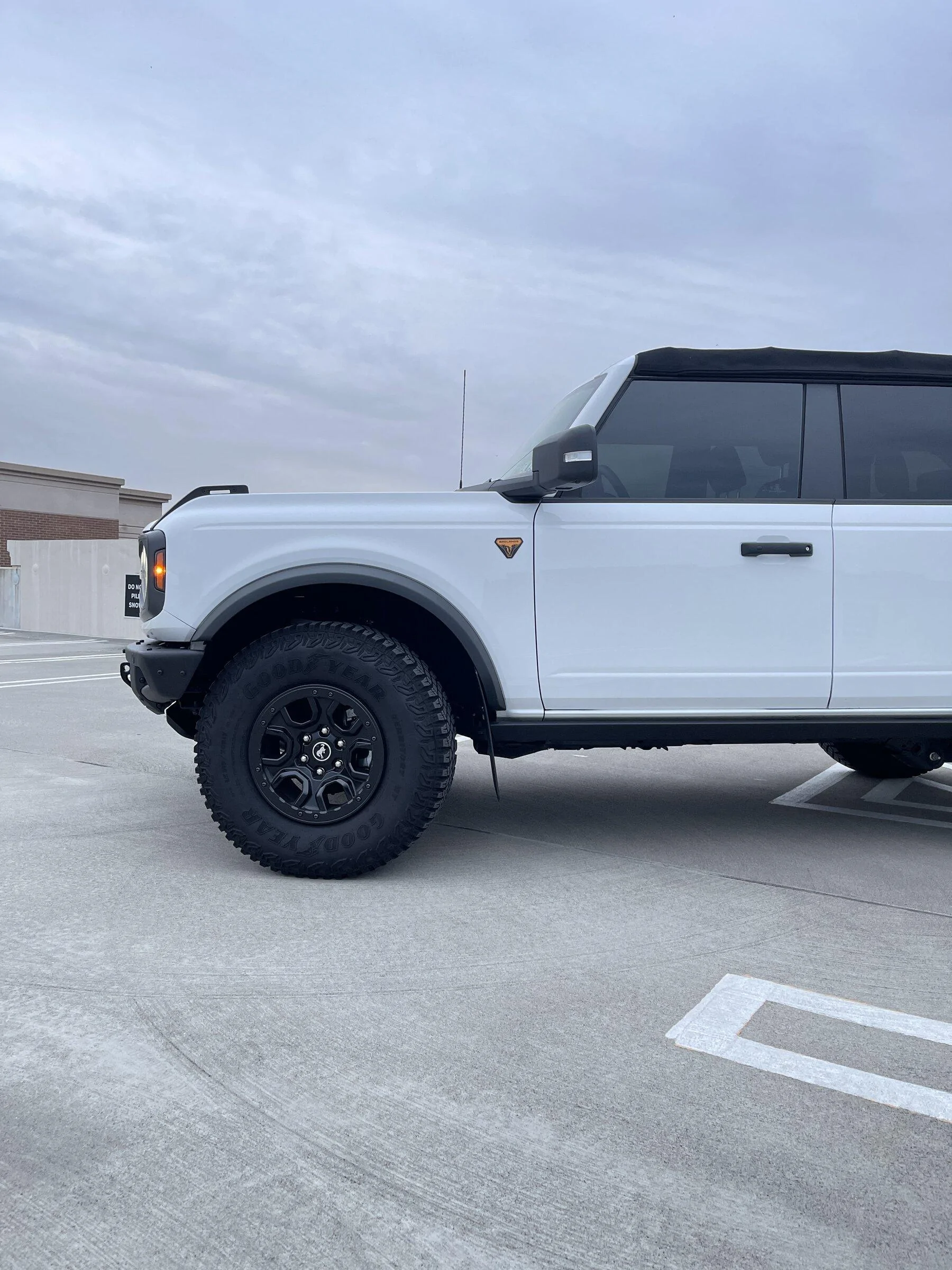 Ford Bronco RekGen mudflaps! 14ACA425-124E-4810-AC4E-E547CBFCD08D
