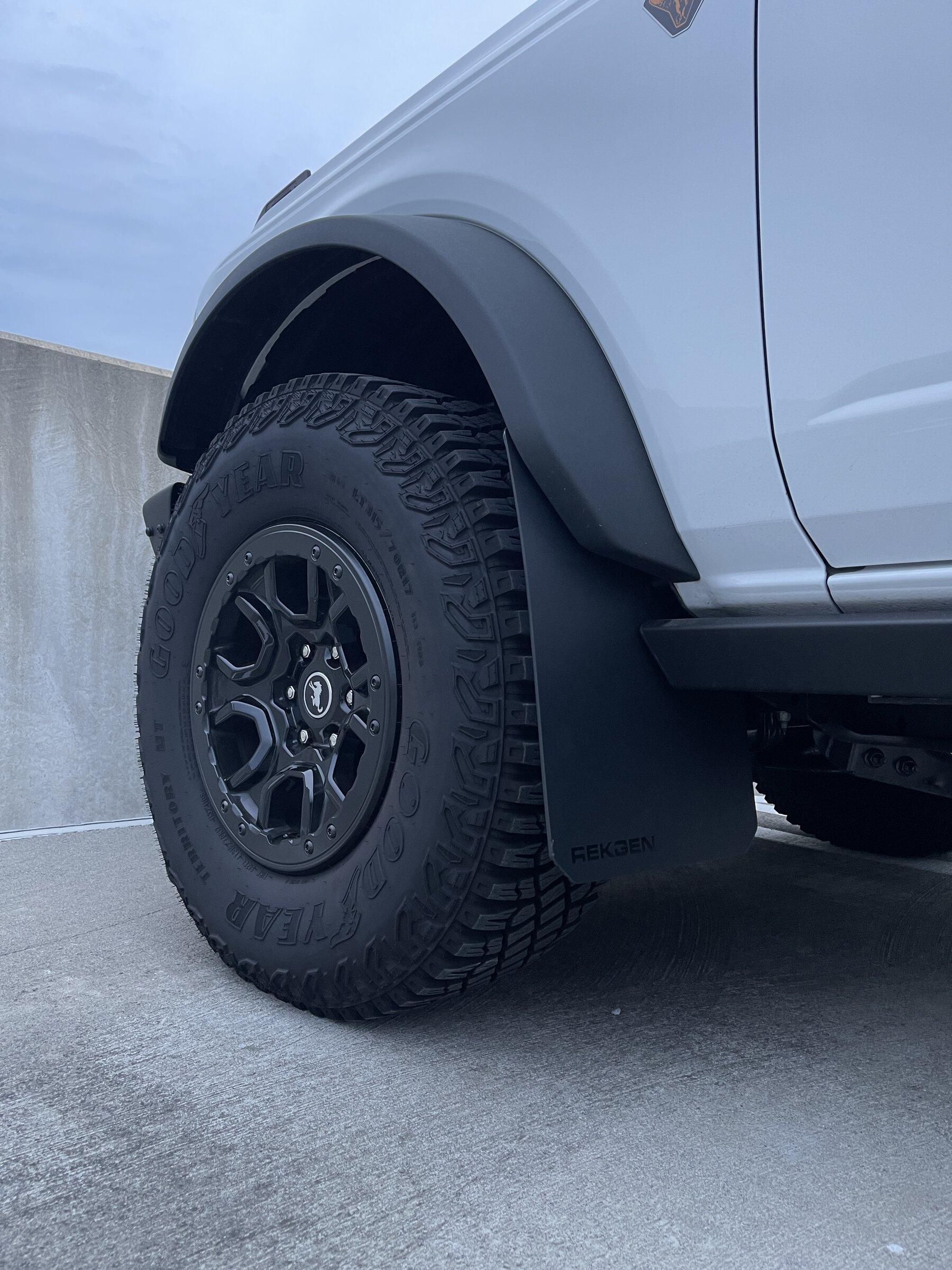 Ford Bronco RekGen mudflaps! 1B958BE4-1693-45FA-914C-841E9DE1CB68