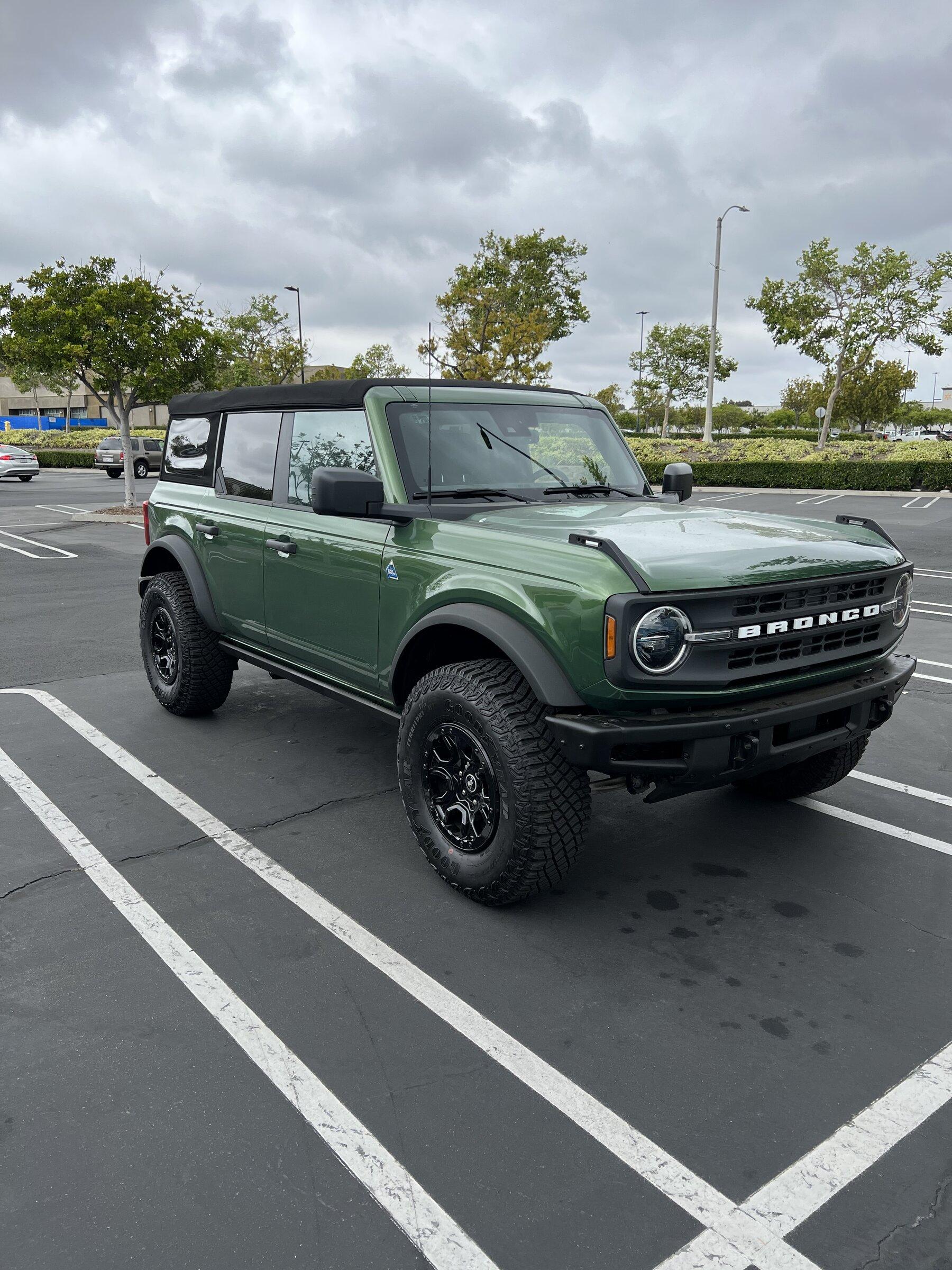Ford Bronco Ultimate Black Diamond Non-Sasquatch pics thread 09074FBC-6537-4784-8333-95CFF6C40CC2