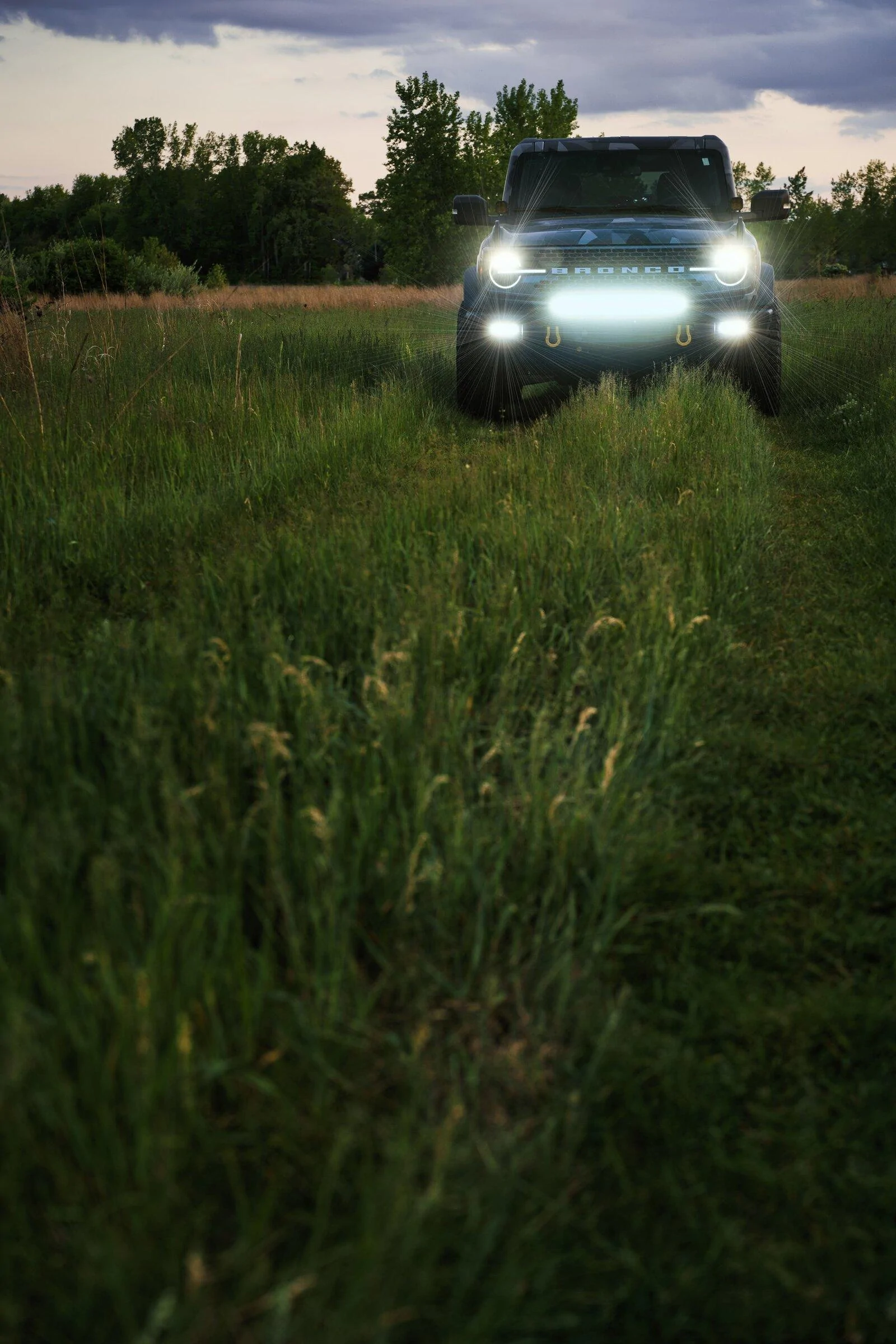 Ford Bronco Time for new phone wallpapers Bronc 2 track2