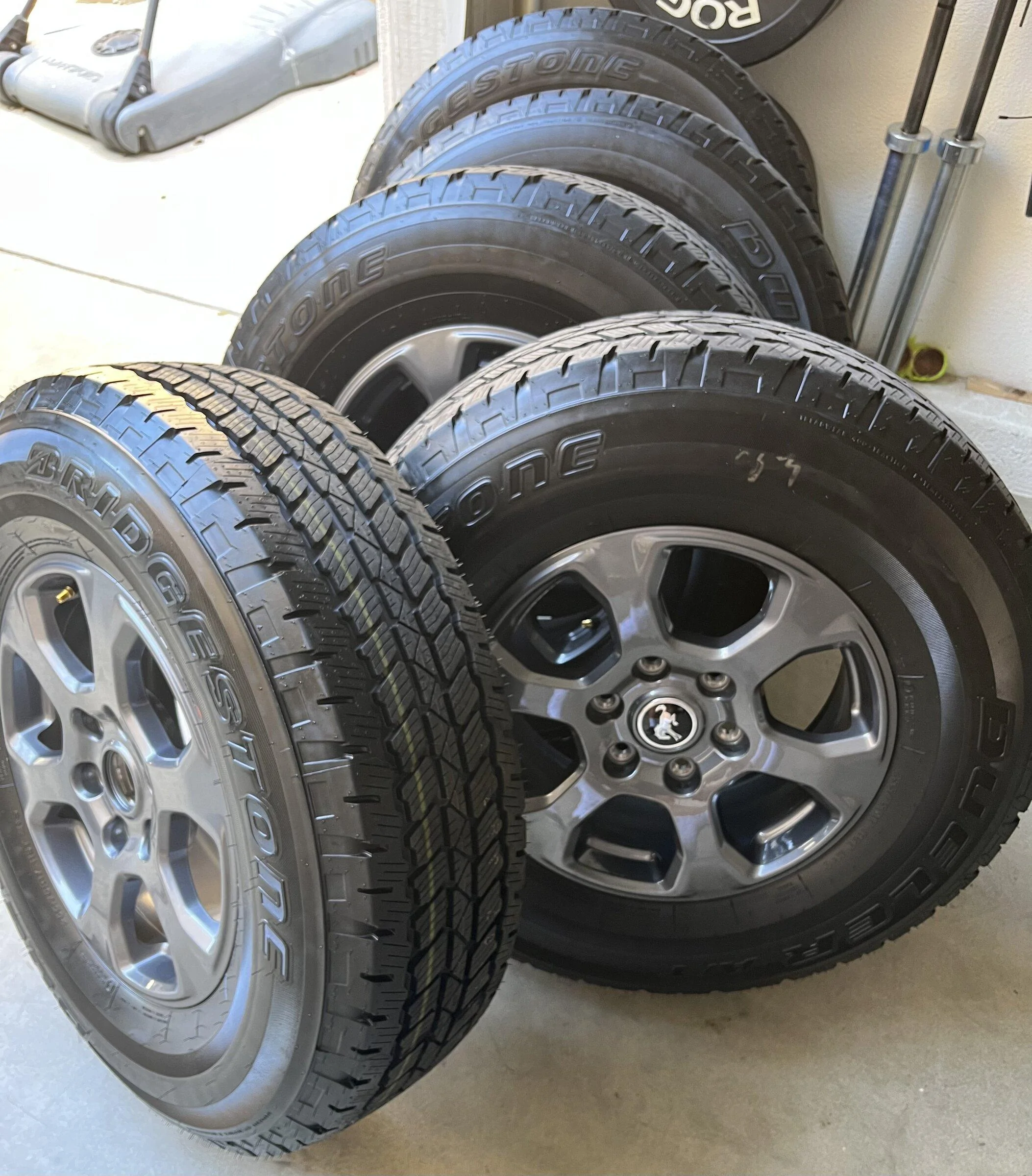 Ford Bronco Big Bend Wheels and Tires A276A9A3-E25C-4FFB-9EE4-34E6F09564B2