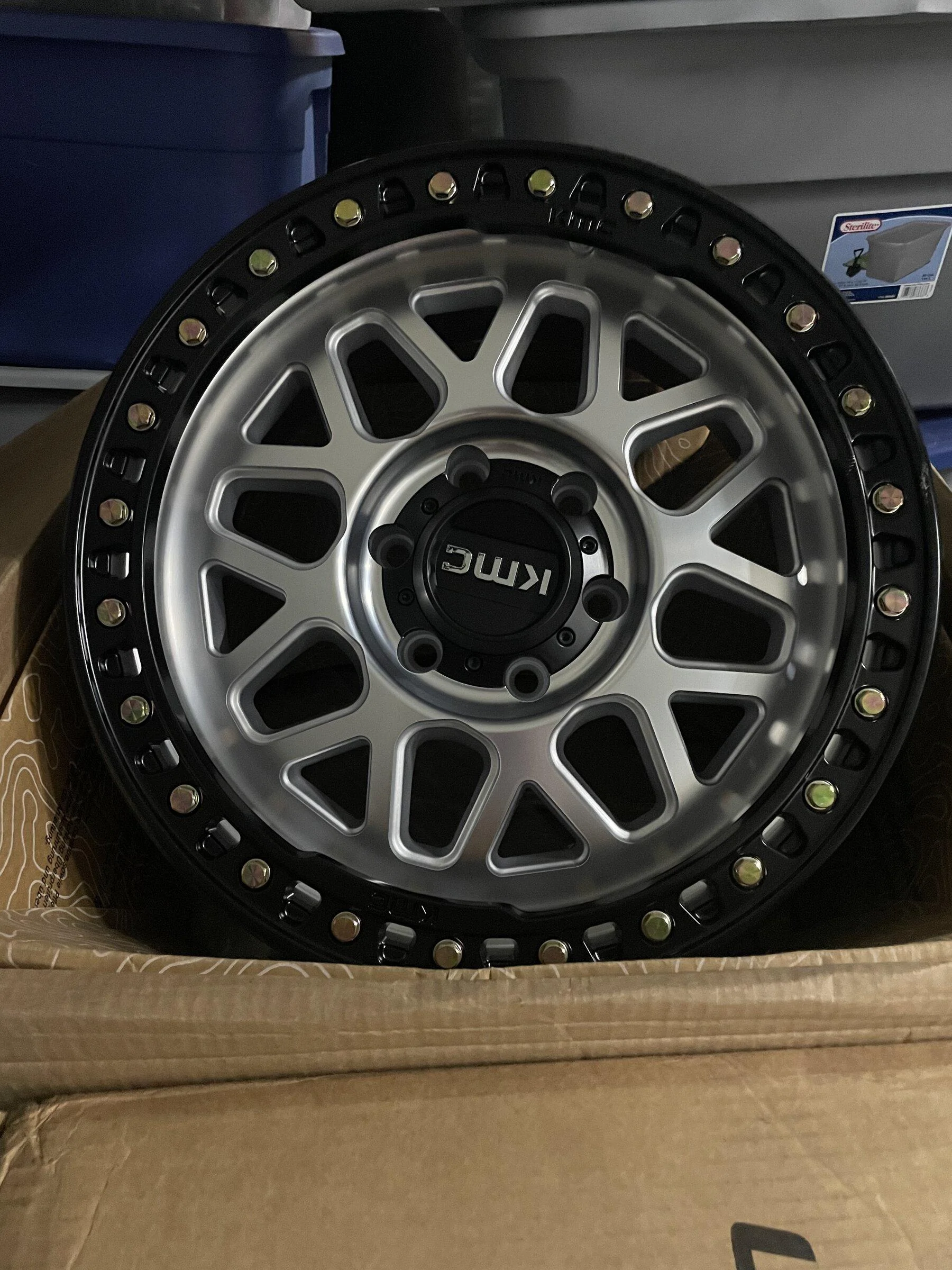 Ford Bronco KMC 18x9 wheels C3A093D6-3D34-418B-9A34-694AA7095F83