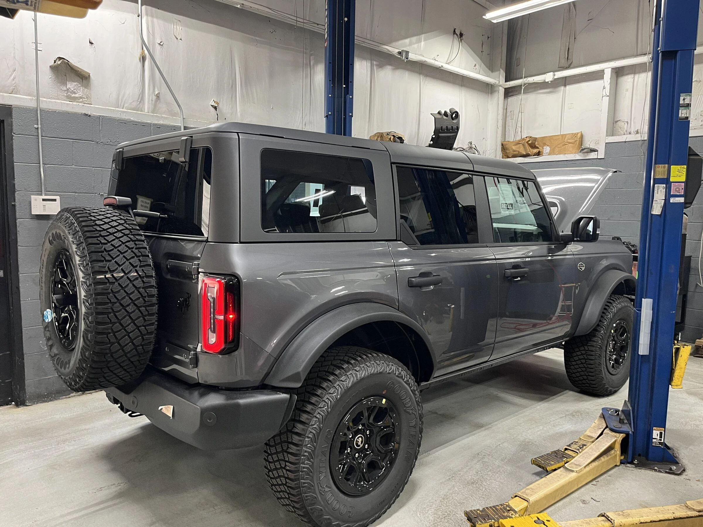Ford Bronco 5/2/22 Build Week Group A1F10614-D4D3-41EA-B7B7-CB74EF15982E