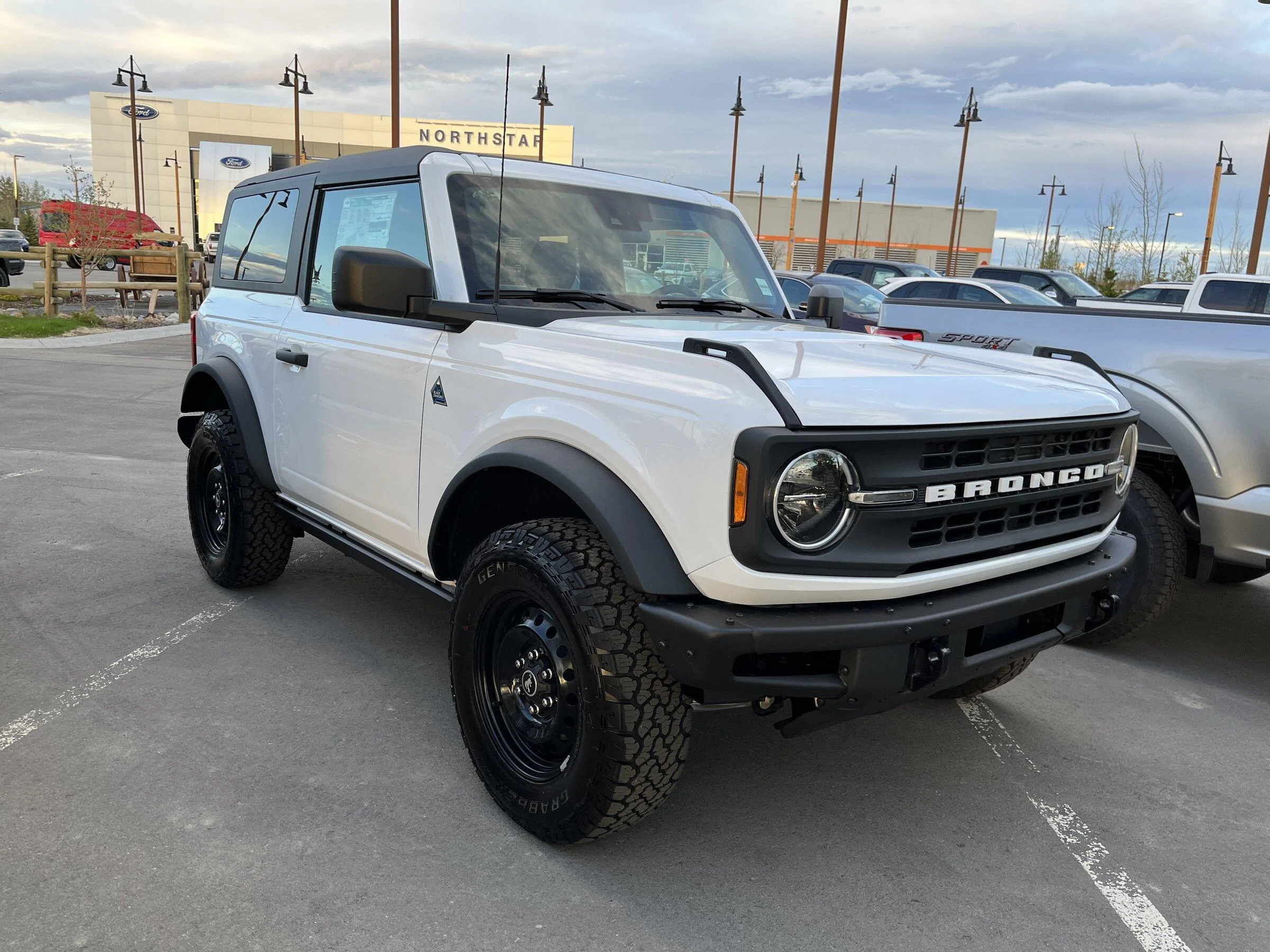 Ford Bronco Ultimate Black Diamond Non-Sasquatch pics thread C9D2F5C4-936E-45E5-8C4A-266E1DC1D3F3