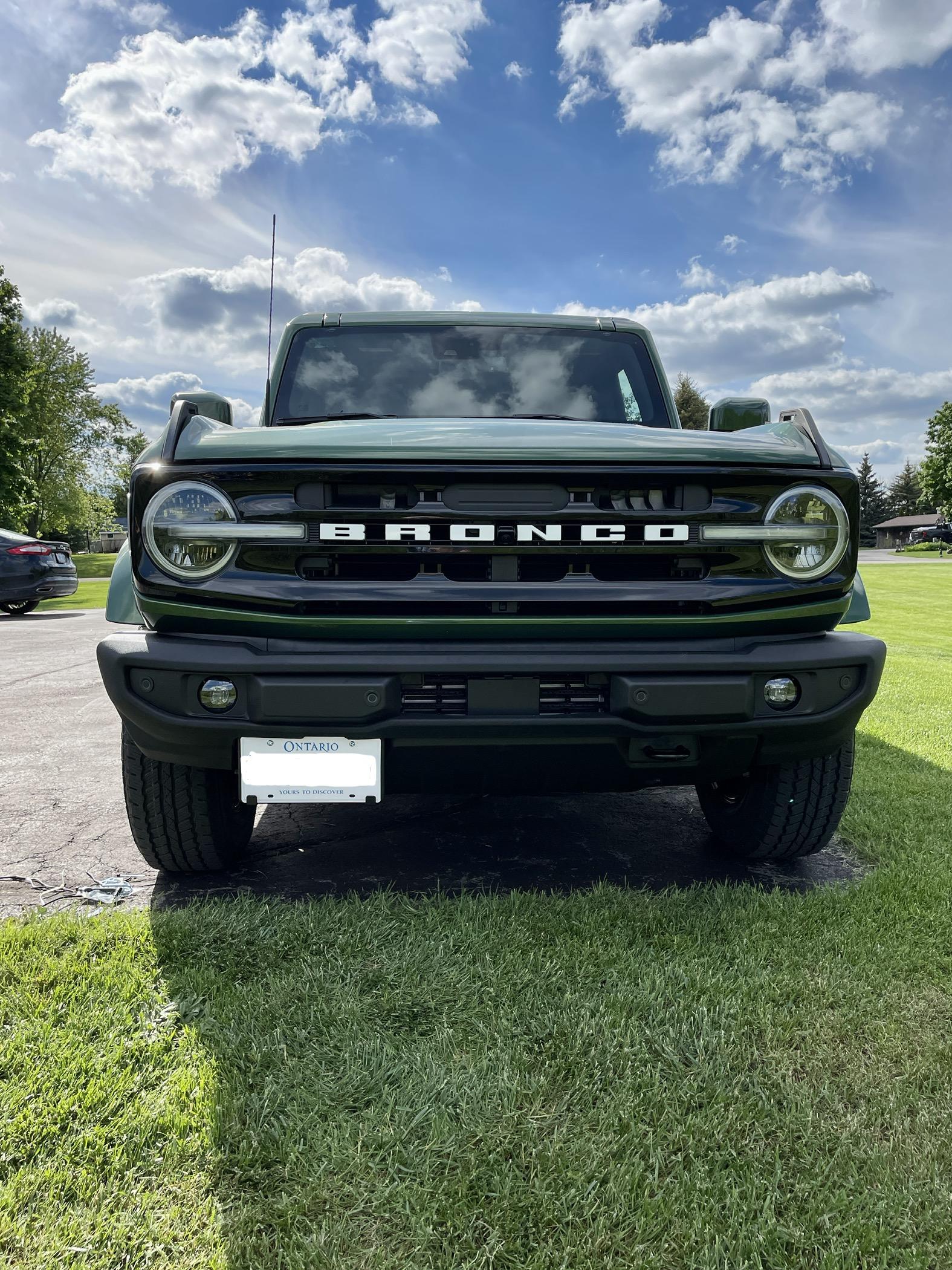 Ford Bronco 5/9 Build Week group. (ManSquatch Week) IMG_5777
