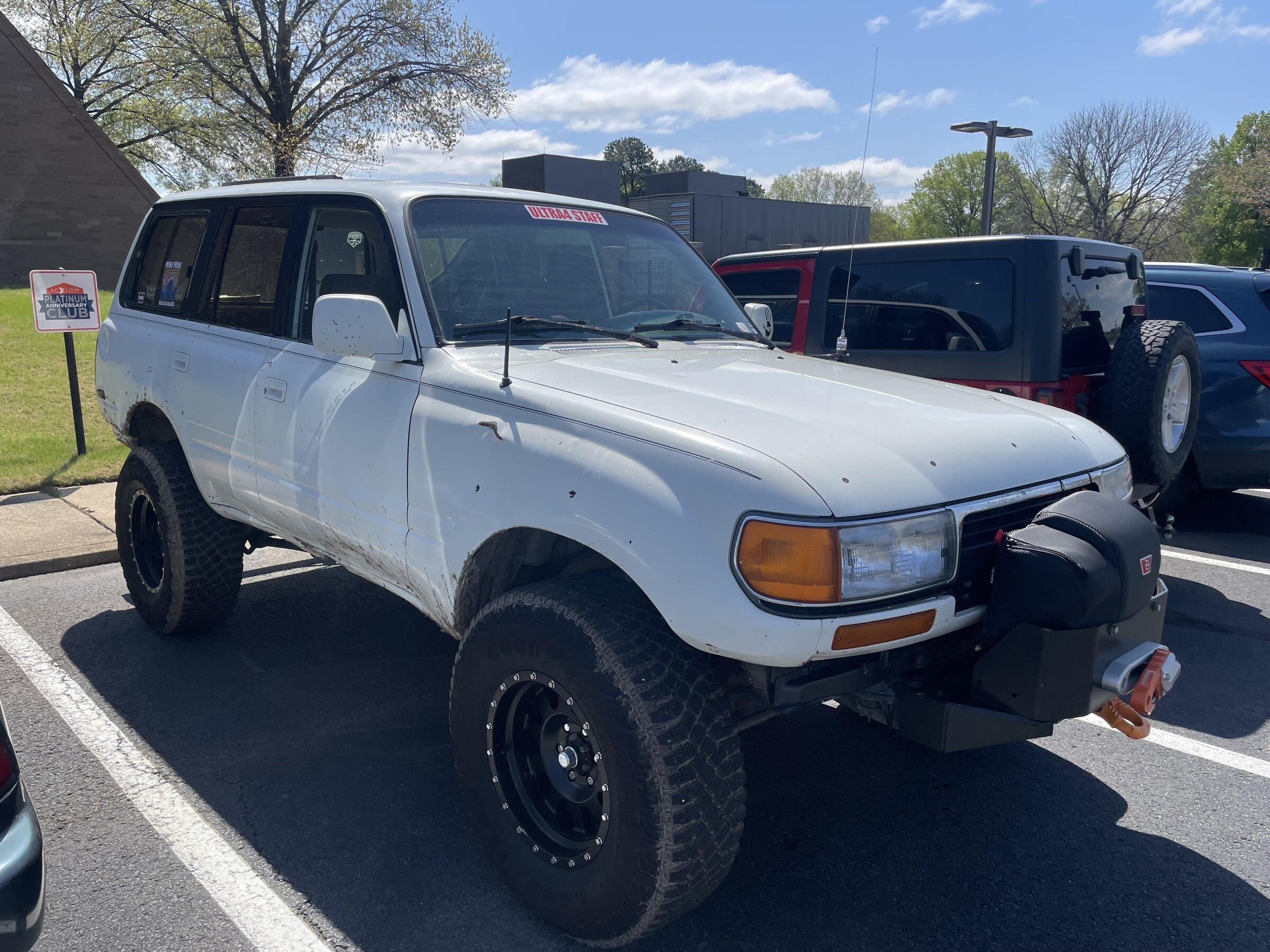 Ford Bronco Warn 8274-70 on my First Edition 1653912004174