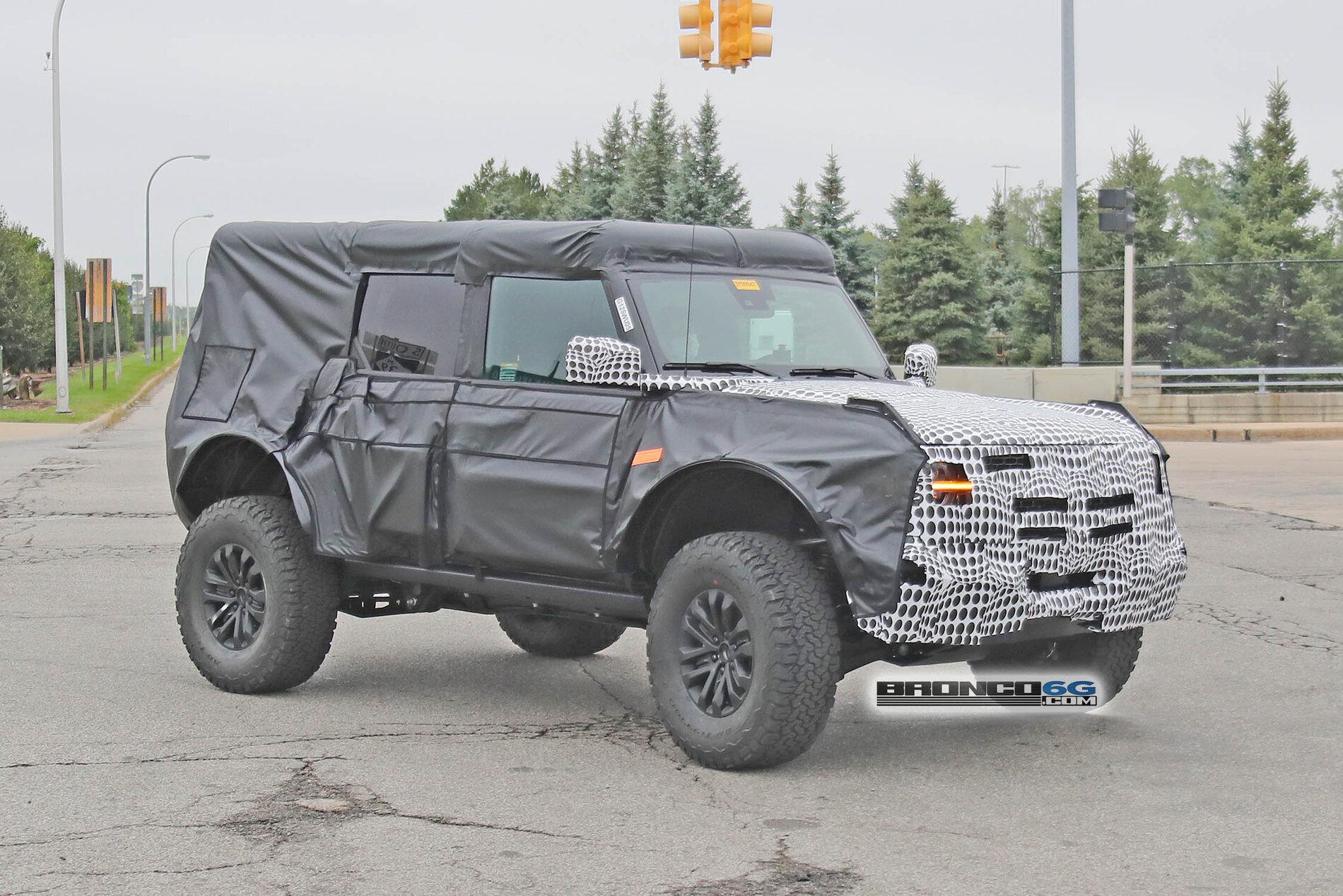 Ford Bronco Bronco Raptor / Warthog Prototype Spied Testing in Michigan! 2022-Ford-Bronco_Raptor_004-Wartho