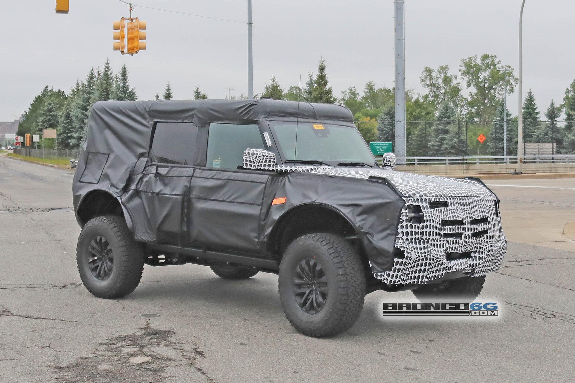Ford Bronco Bronco Raptor / Warthog Prototype Spied Testing in Michigan! 2022-Ford-Bronco_Raptor_005-Wartho