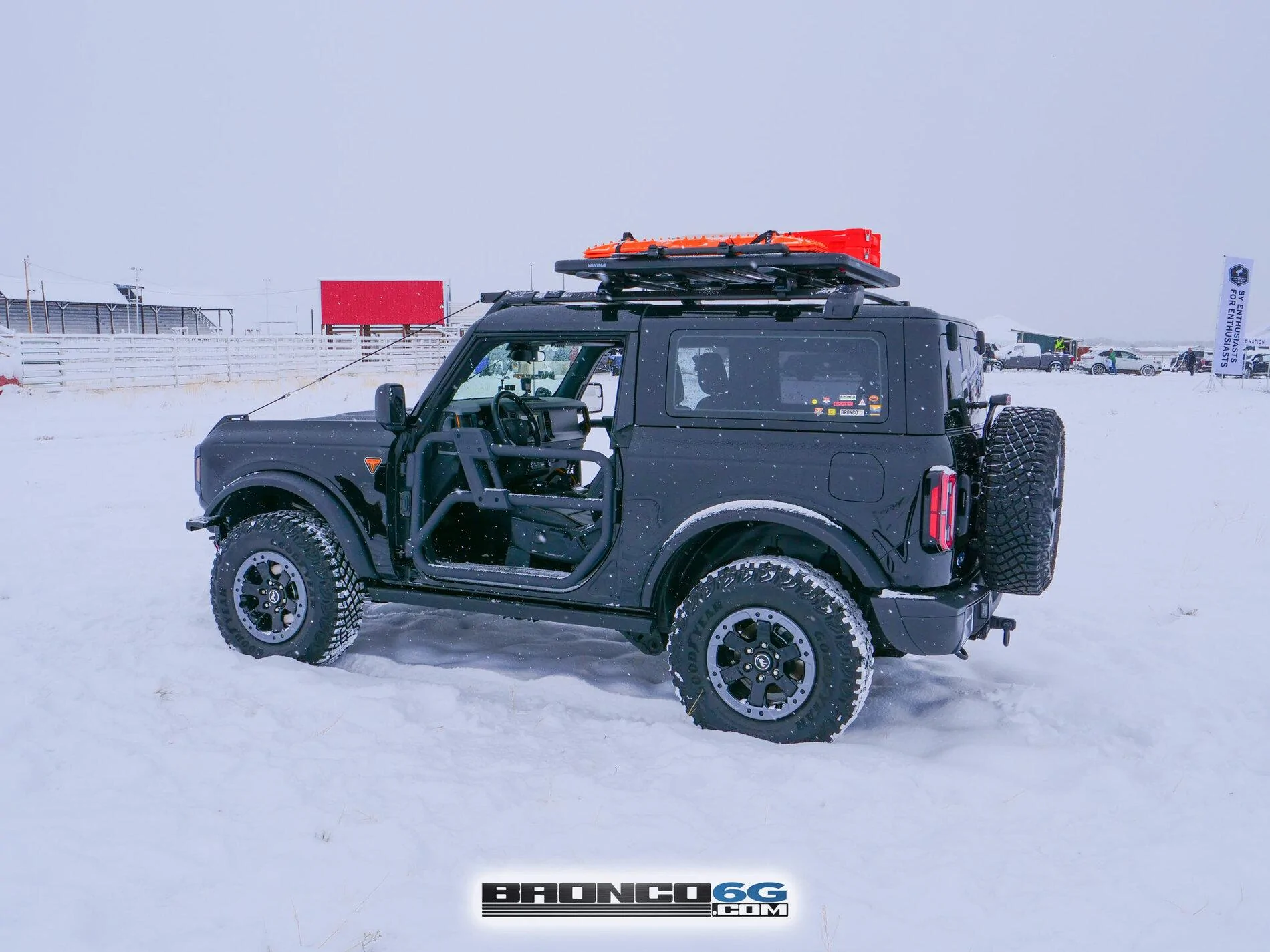 Ford Bronco First 2021 Bronco Badlands 2-Door Trail Rig pics & videos from Bronco Super Celebration West! 2021 Bronco Badlands at Bronco West Celebration P1011422