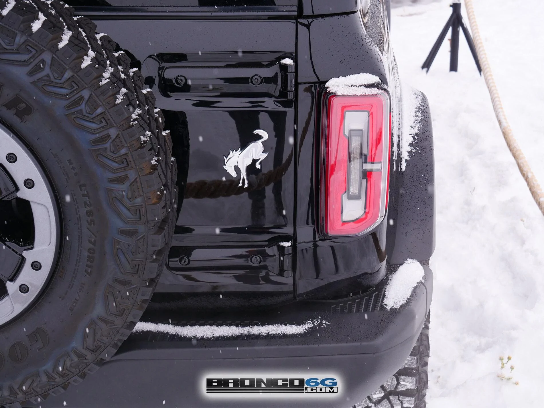 Ford Bronco First 2021 Bronco Badlands 2-Door Trail Rig pics & videos from Bronco Super Celebration West! 2021 Bronco Badlands at Bronco West Celebration P1011450