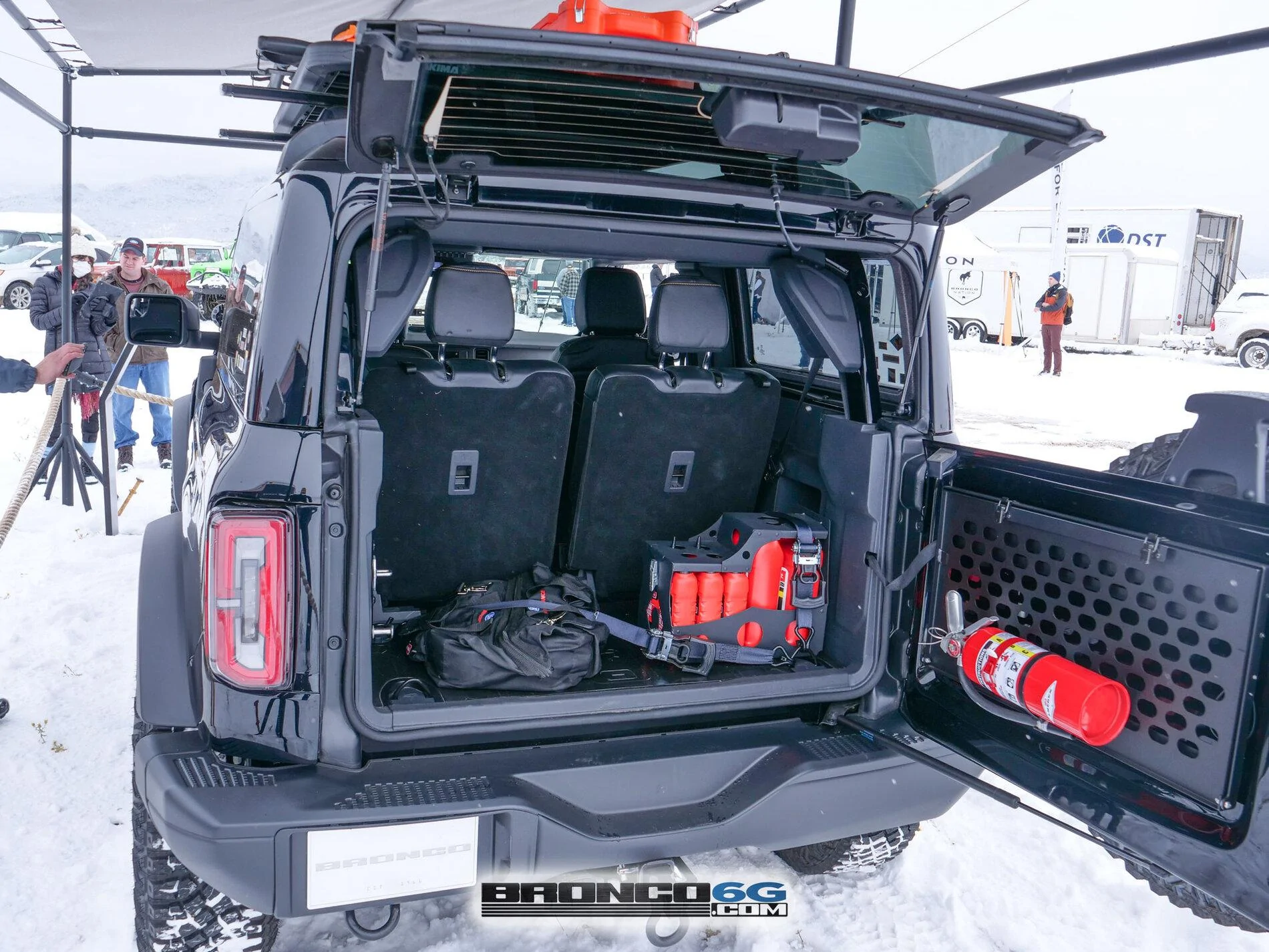 Ford Bronco First 2021 Bronco Badlands 2-Door Trail Rig pics & videos from Bronco Super Celebration West! 1-bronco-badlands-at-bronco-west-celebration-1-jpg