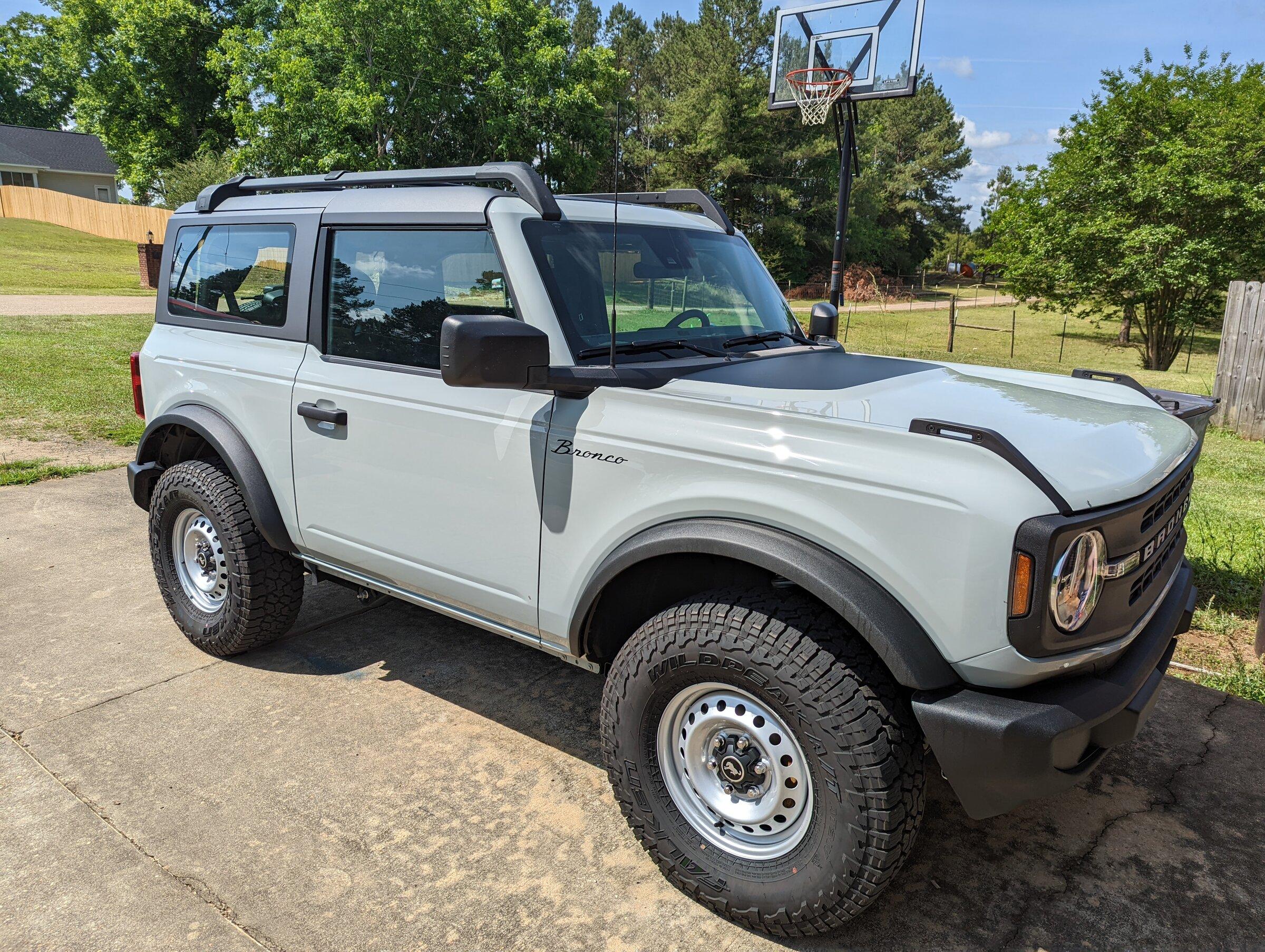 Ford Bronco Show 33's some love picture thread PXL_20220514_152128742