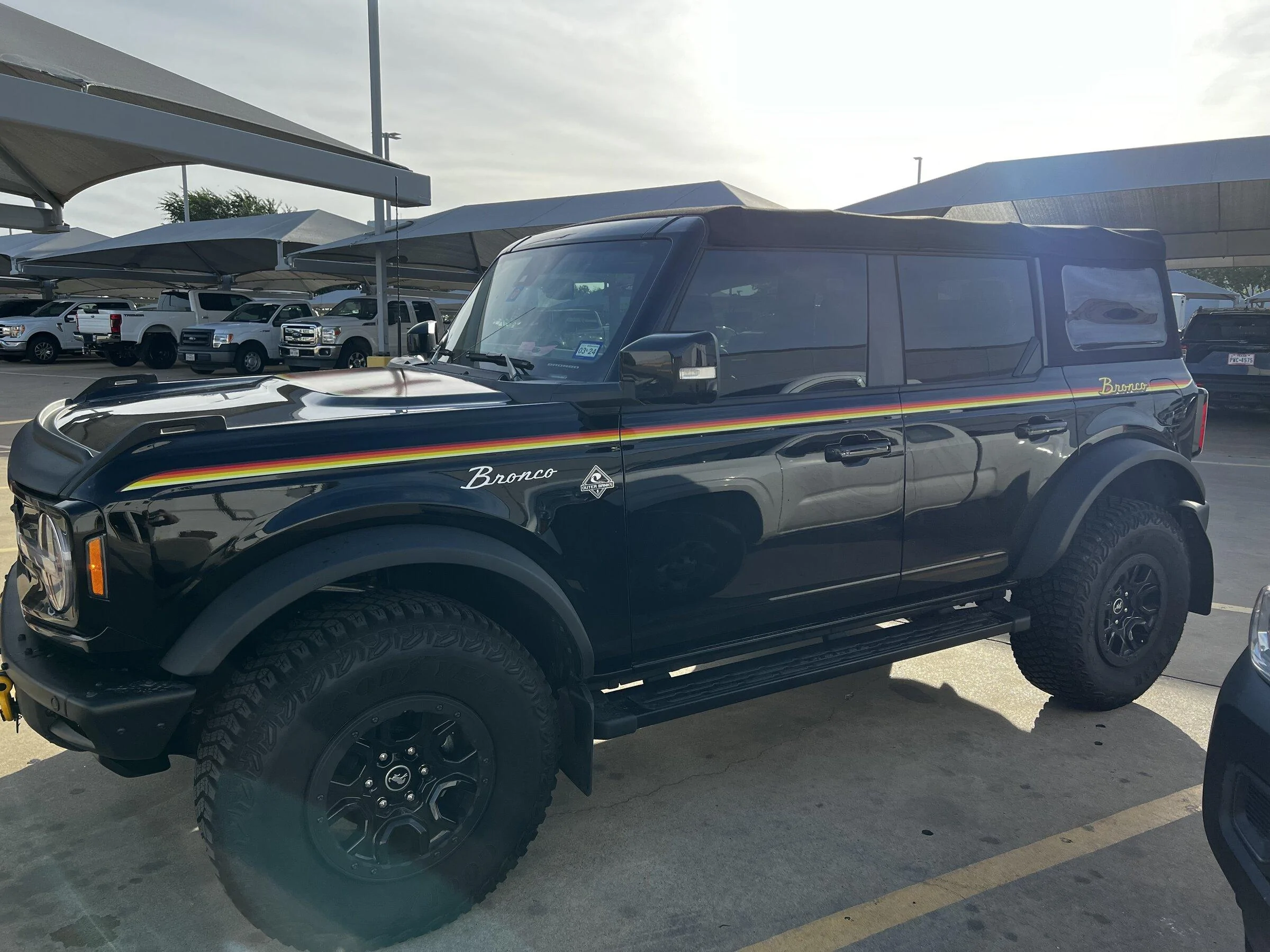 Ford Bronco Did a thing... (New Graphics) IMG_9111
