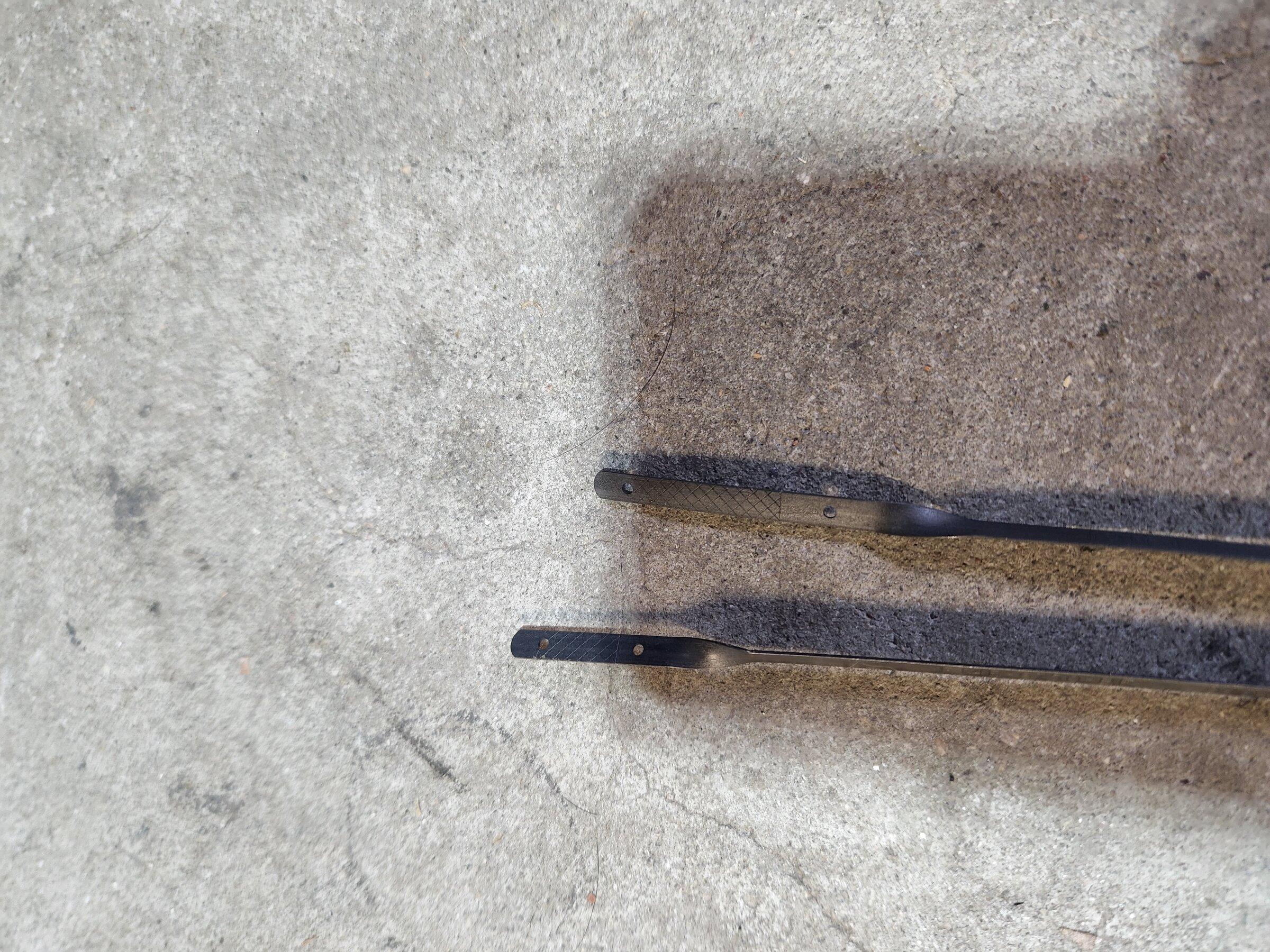 Ford Bronco New correct dipstick (here's part number) solves 2.7L 7-quarts engine oil capacity / maximum fill amount mystery! 🕵🏻‍♂️ 20220601_162510