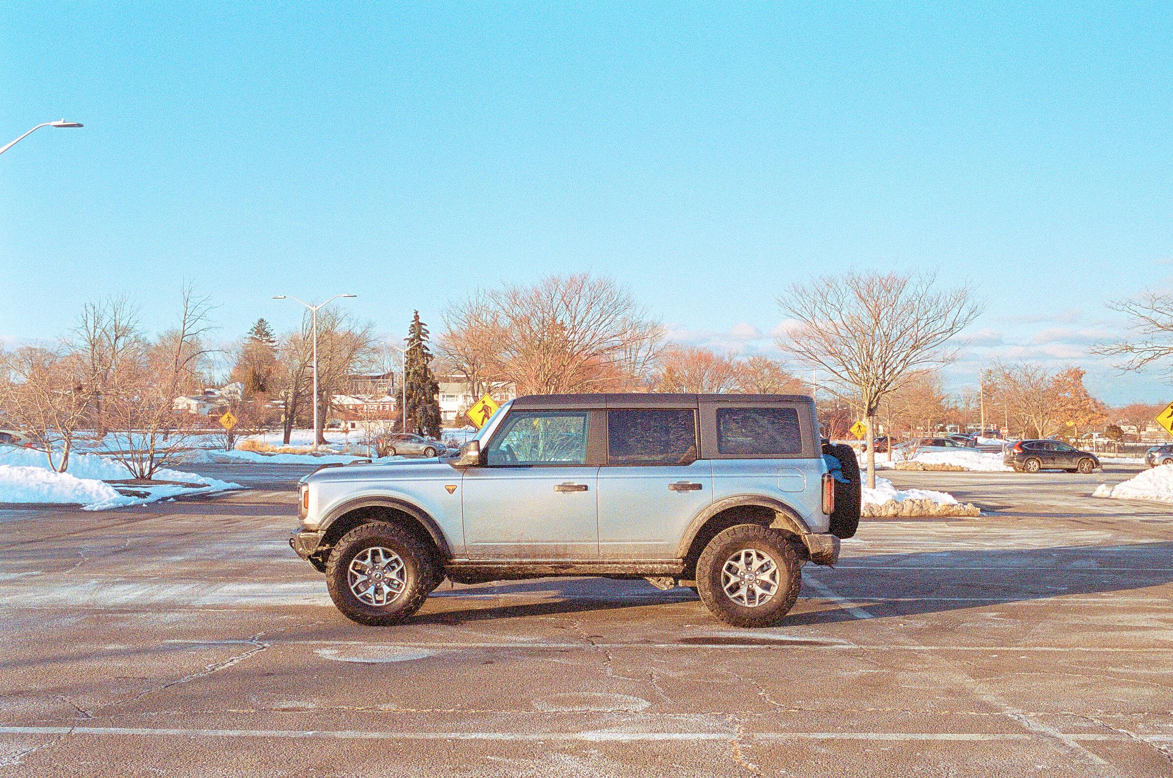 Ford Bronco Show 33's some love picture thread 10004_Leica_M6_Lomo_800_0008