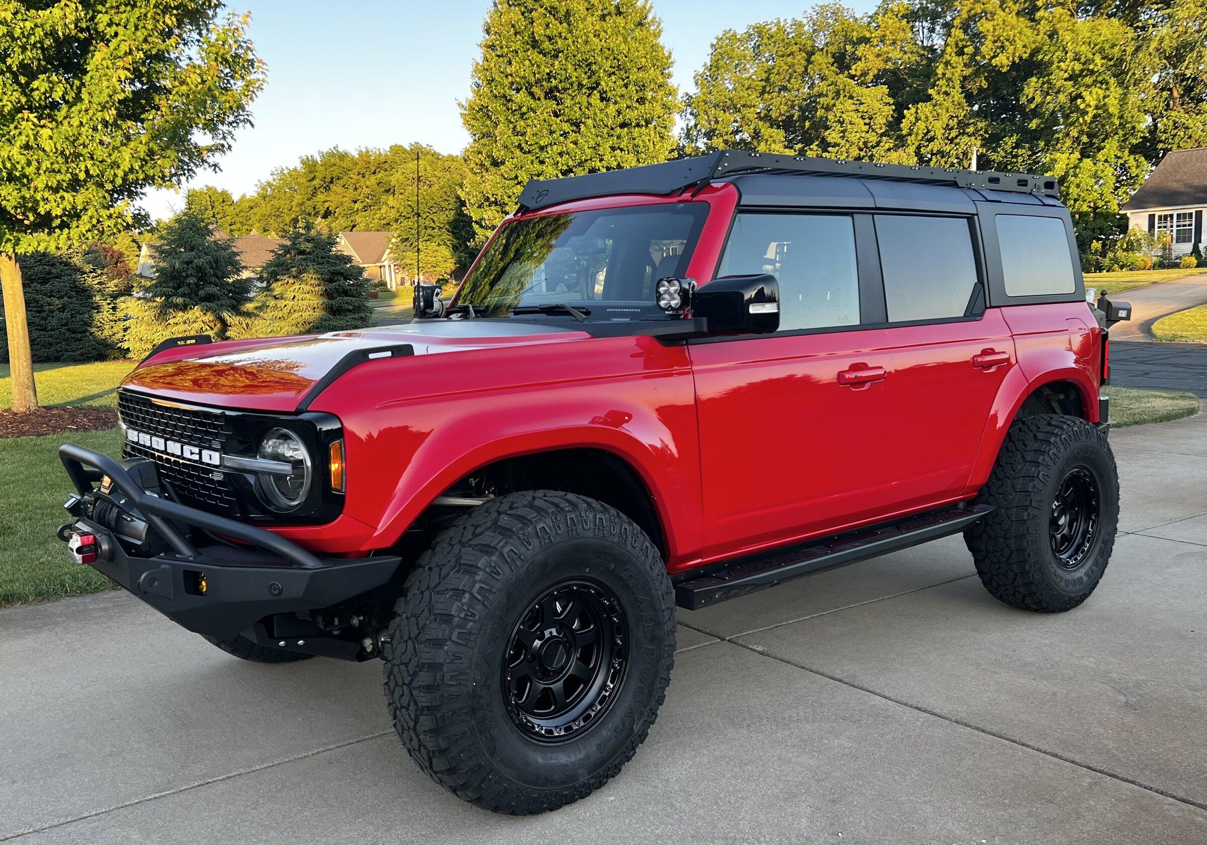 Ford Bronco Wrapped up our latest upgrades on our wildtrak! Adv. Fiberglass Fenders + 37" Kanati Tires 55BA1D29-4123-4DCB-BA2B-AD2C94D68D04