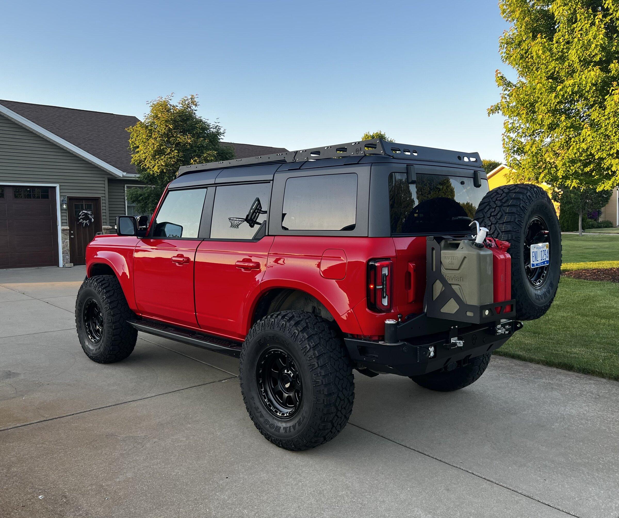 Ford Bronco Wrapped up our latest upgrades on our wildtrak! Adv. Fiberglass Fenders + 37" Kanati Tires AF6DAA29-9D28-42EC-93FB-3BC479036745