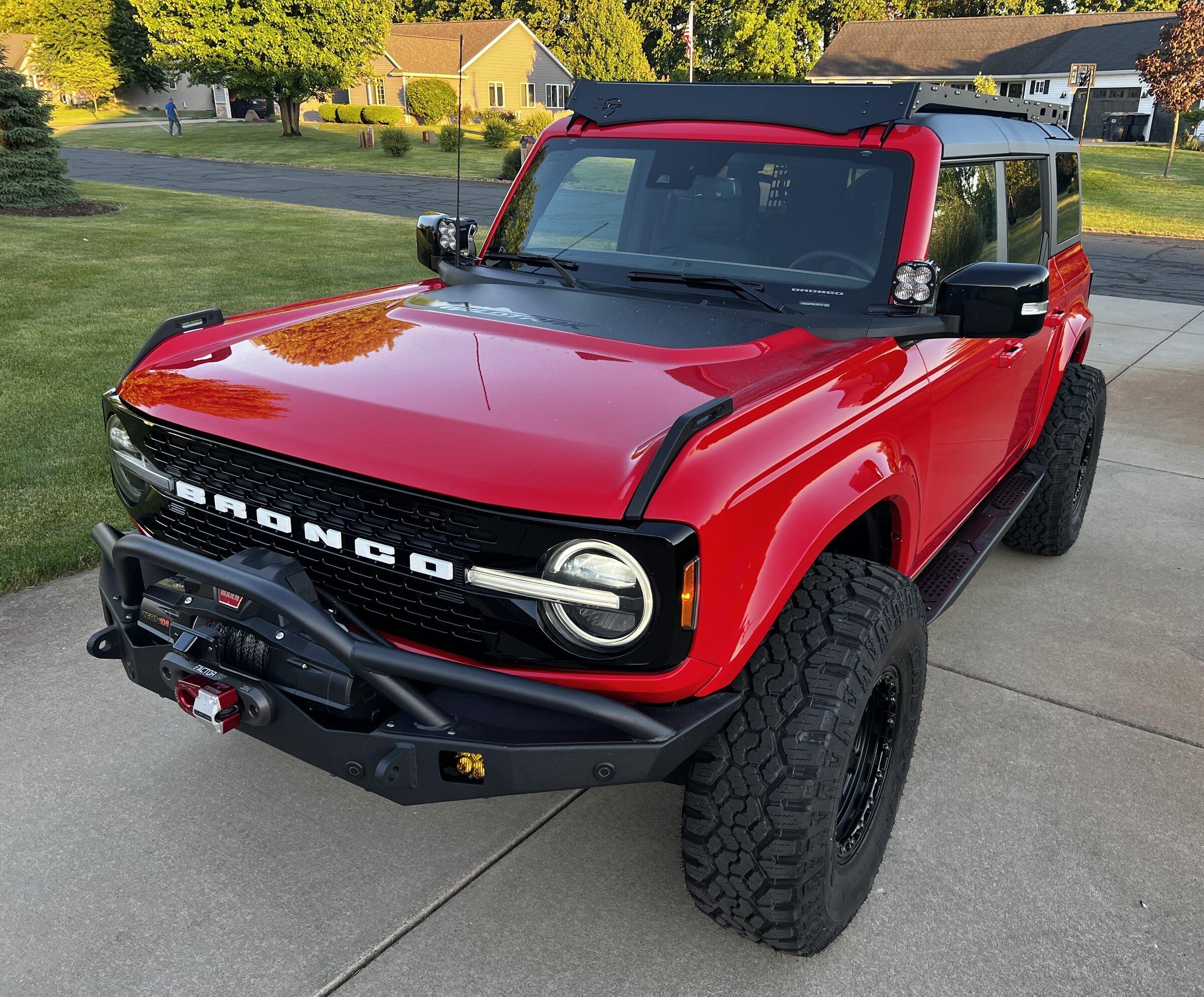 Ford Bronco Wrapped up our latest upgrades on our wildtrak! Adv. Fiberglass Fenders + 37" Kanati Tires F4382E87-1421-4657-B7B3-B1B65AB6CC13