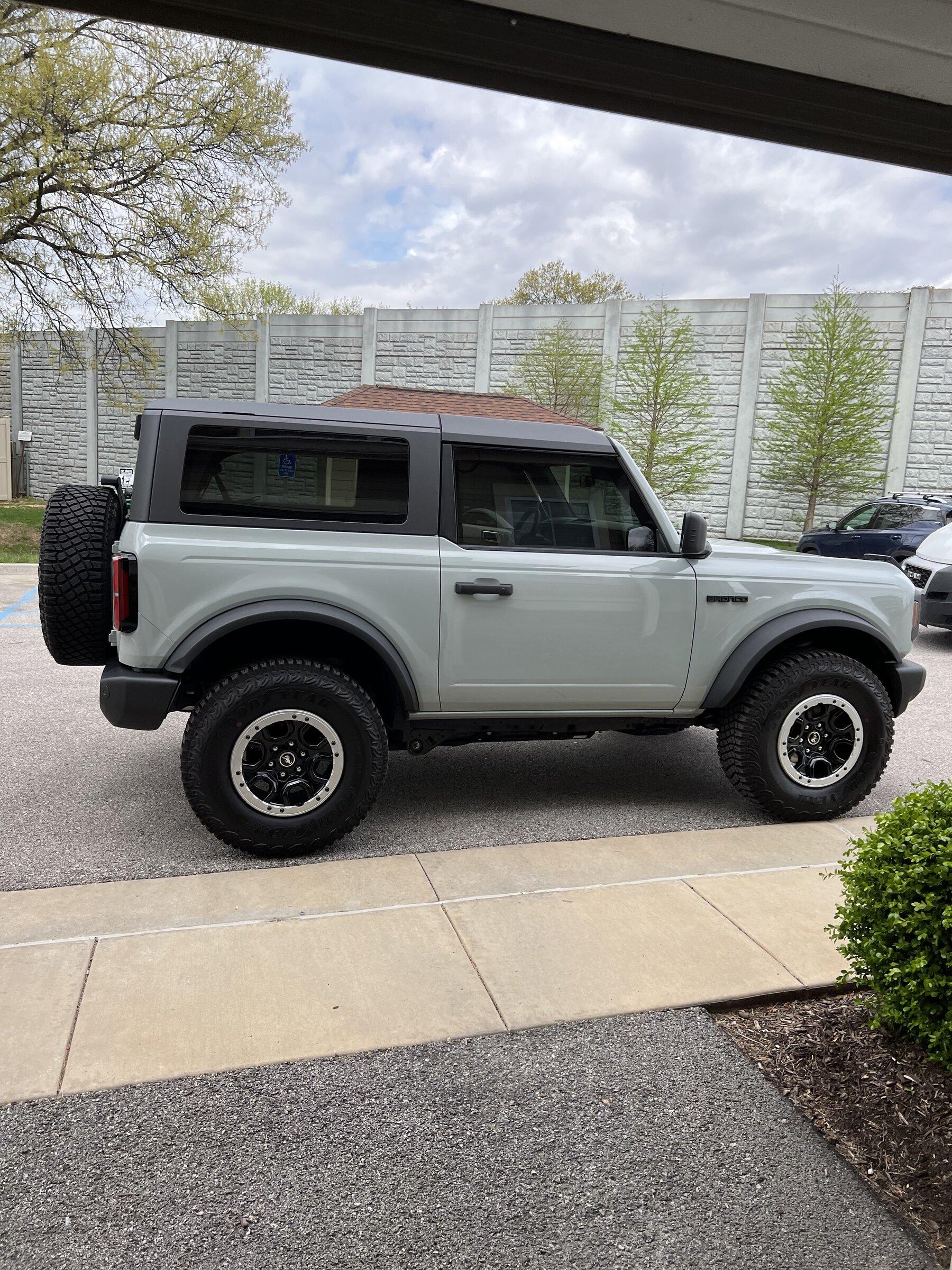 Ford Bronco New from STL B8EA6D7D-0A1F-4DC0-BF0D-1FAEA0D25692
