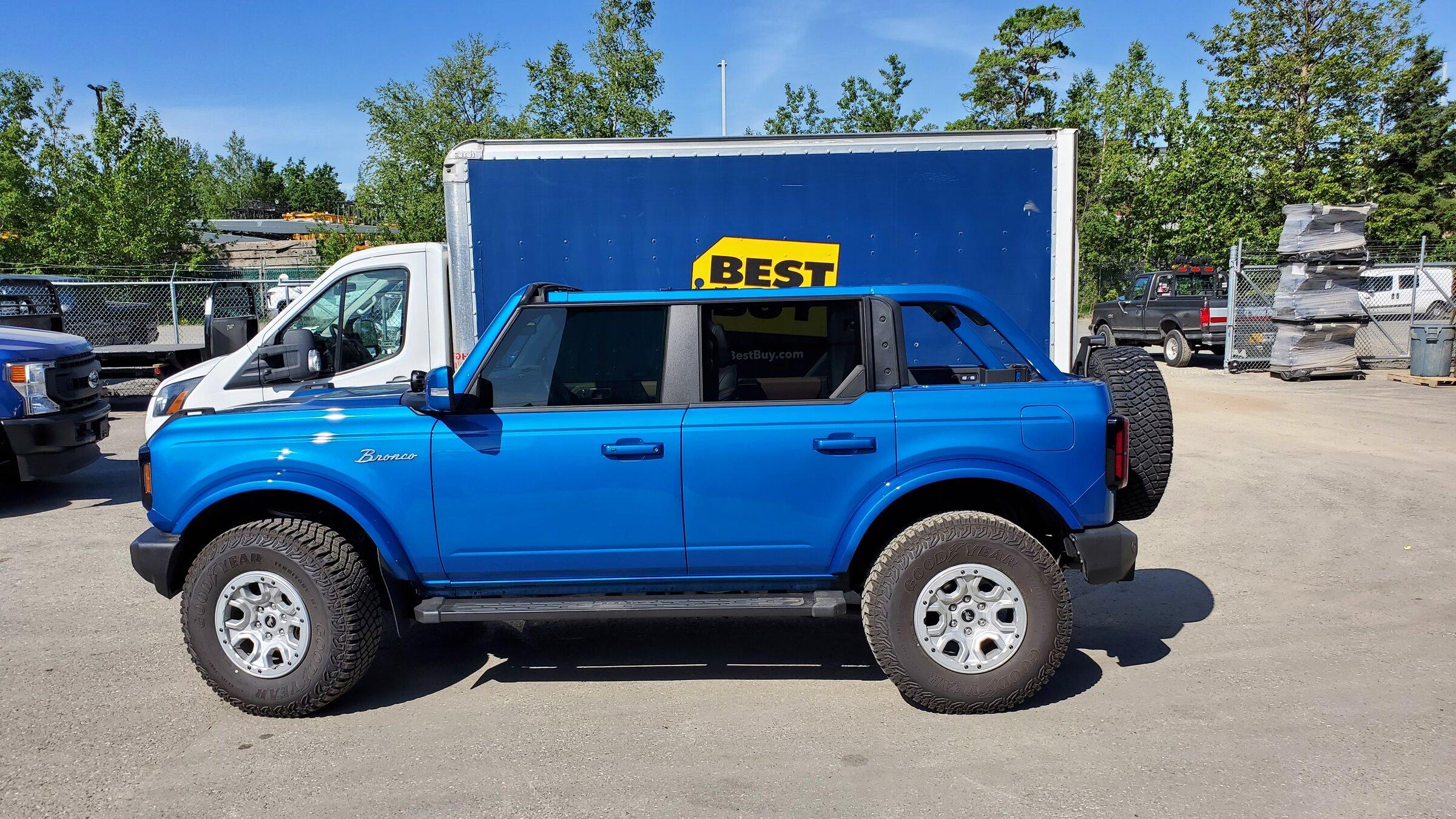 Ford Bronco VB Sasquatch with PTM Outerbanks flares 20220603_112657