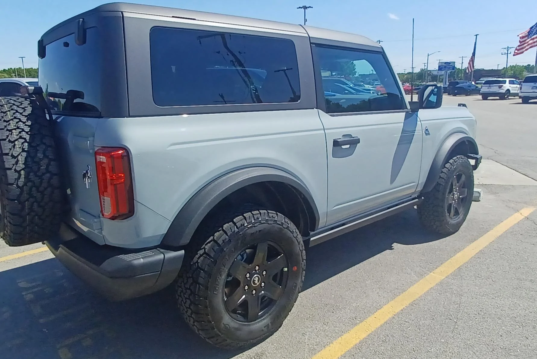 Ford Bronco 2 Door Black Diamond with Optional Wheels 20220603_152609