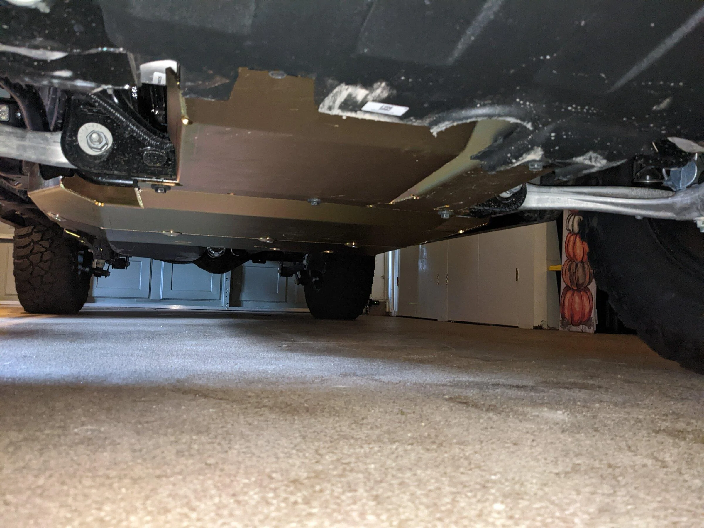 Ford Bronco Snacktime's Metalcloak Undercloak armor skidplates - install/dents/wear and tear PXL_20220604_010245760