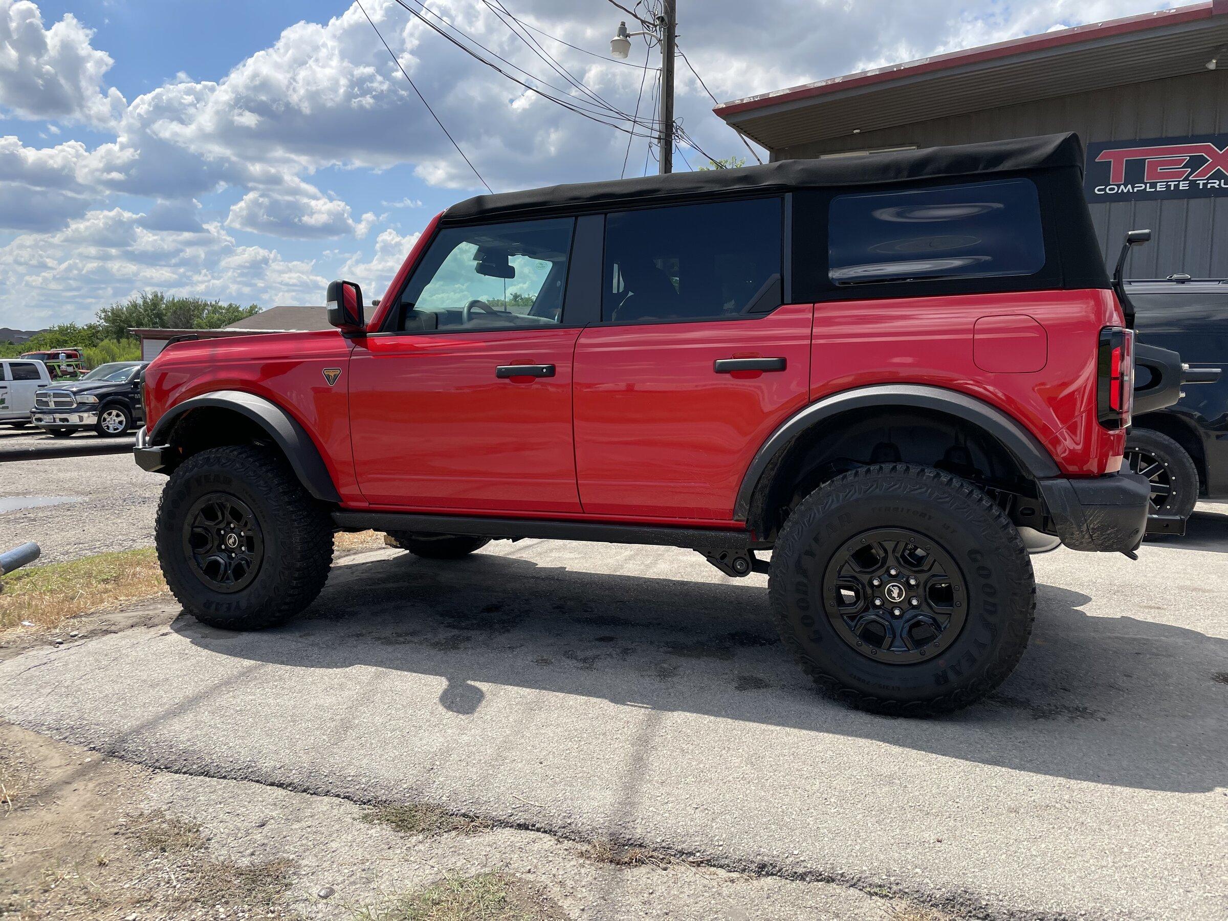 Ford Bronco LSM7581 Race Red Bronco Build 0224411D-1CAA-46ED-A0D5-DB81B77CAD94