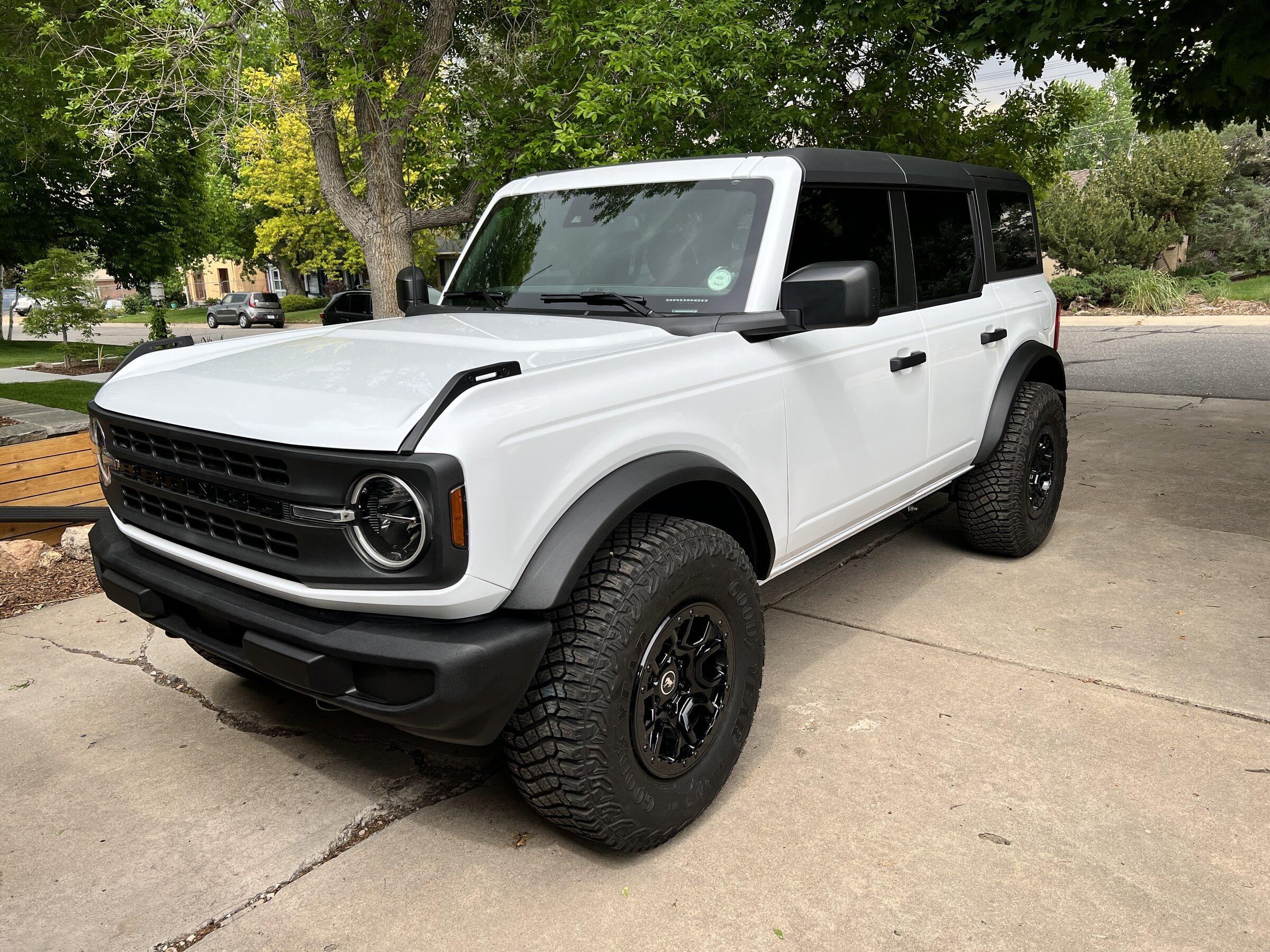 Ford Bronco 5/9 Build Week group. (ManSquatch Week) IMG_9665.JPG