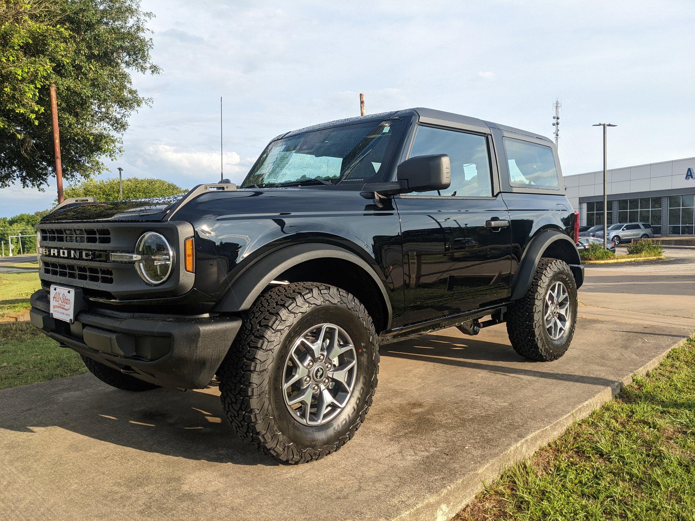 Ford Bronco Base 2dr For Sale - 56,995 PXL_20220604_125307221
