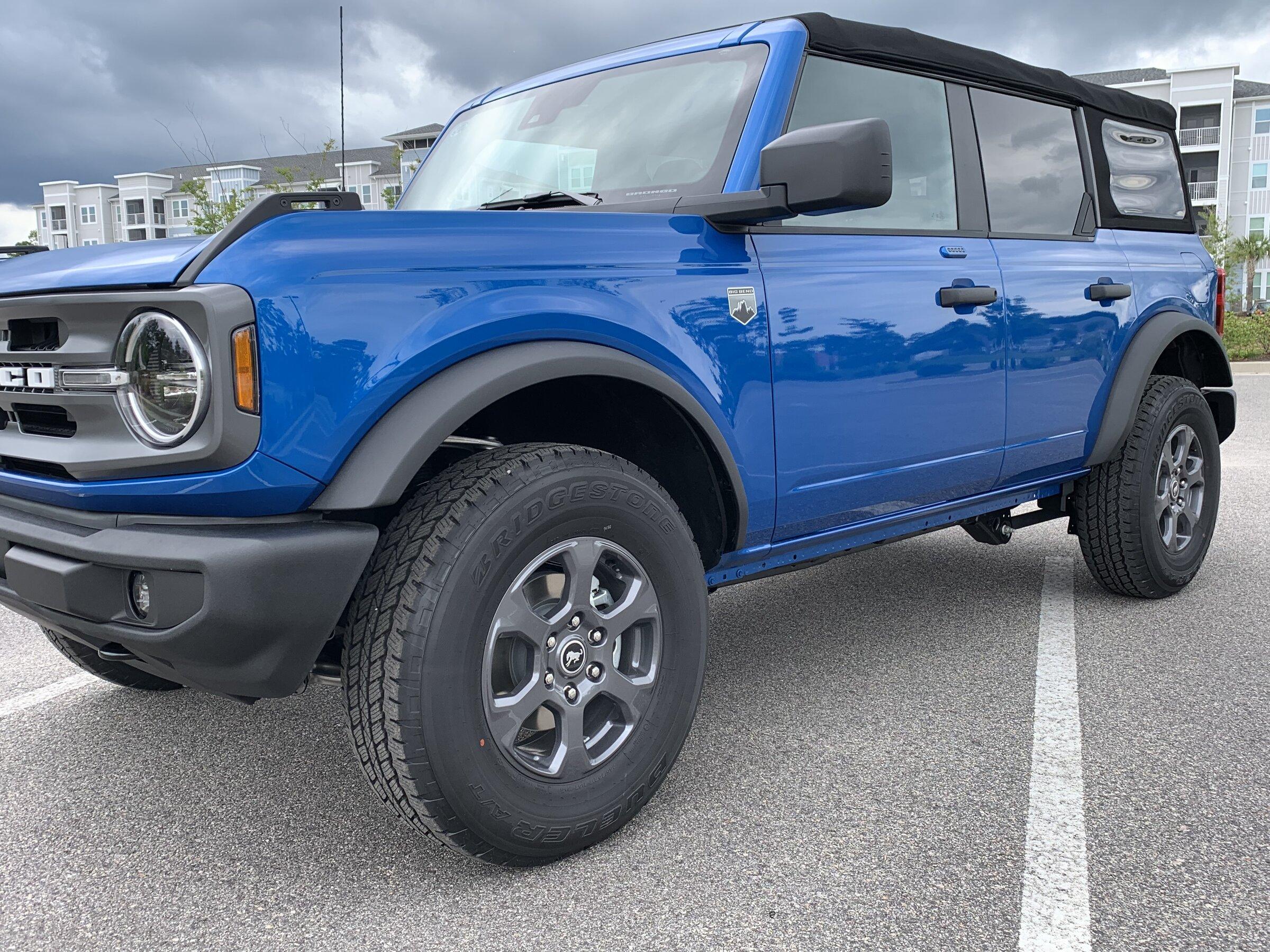 Ford Bronco 2022 Velocity Blue 4D Big Bend F3ABFF43-5DB7-4497-B3C8-C3094C56EC2F