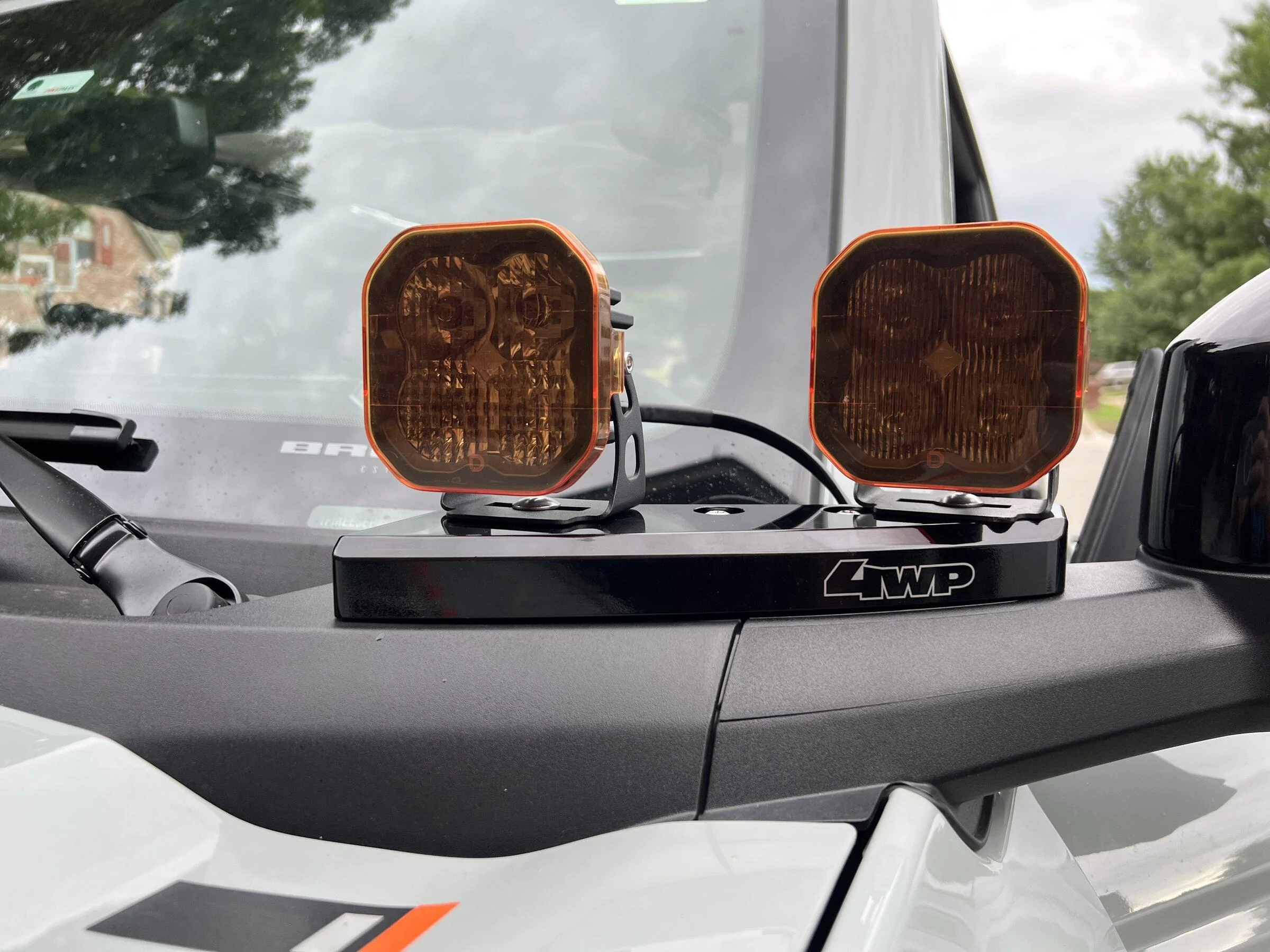 Ford Bronco 4WP billet A-Pillar light mount 6DB666DD-3530-4D4E-9C63-4790D3C53D4C