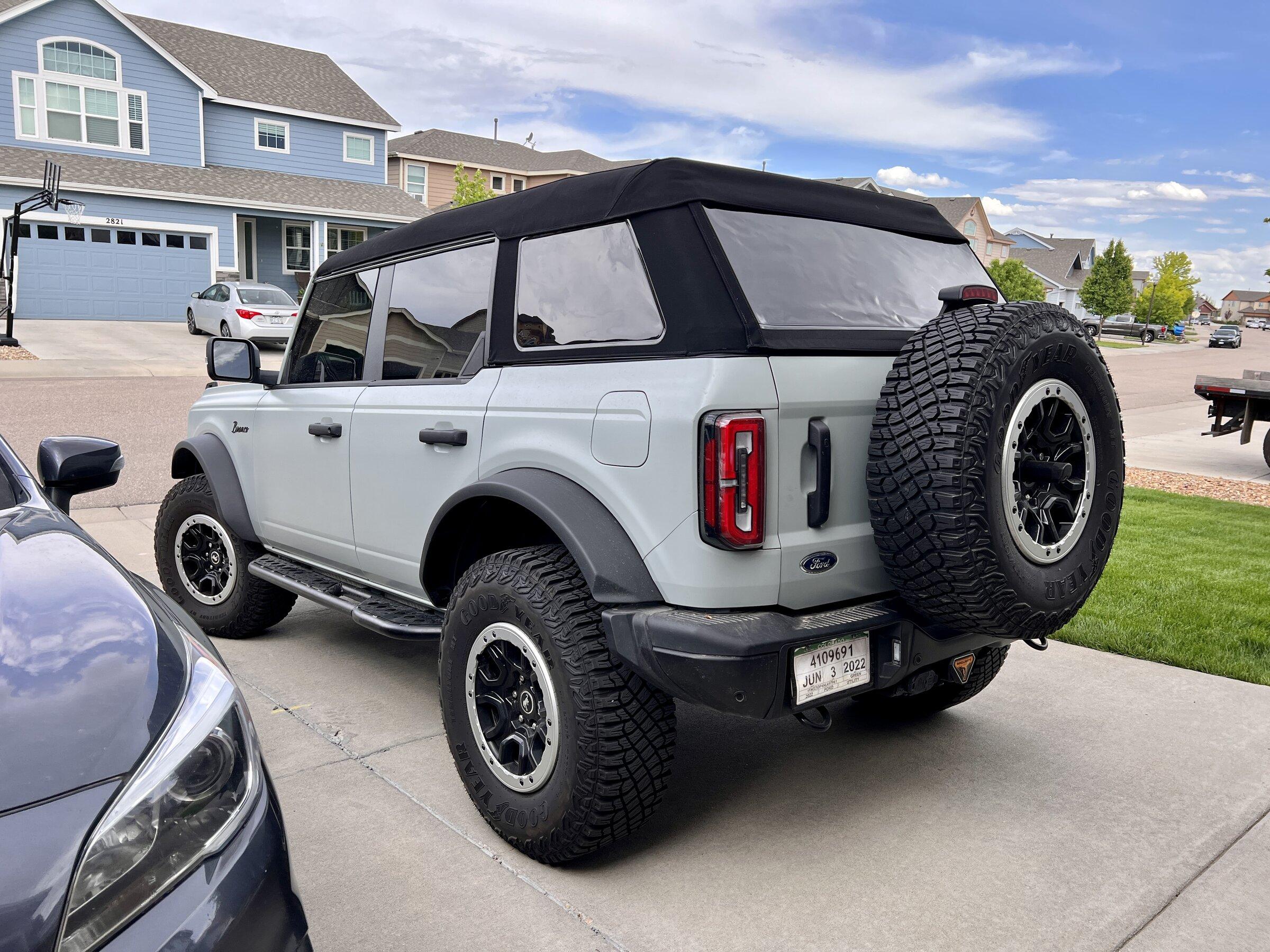 Ford Bronco Installed the Bestop Trektop today. 8A14365C-F3D5-46CE-A54F-F20C82BC5F2B