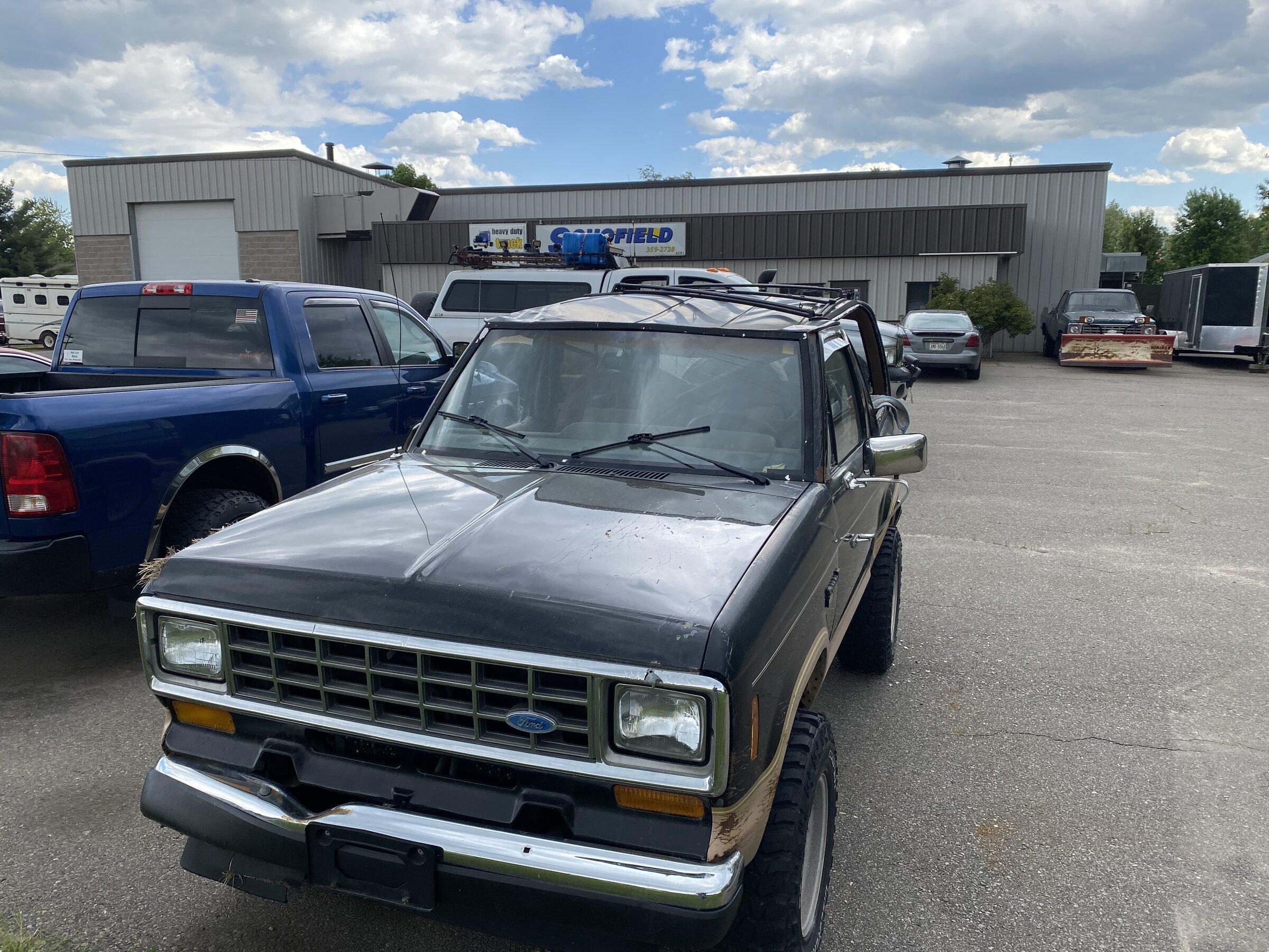 Ford Bronco Bronco II Met a Violent End 6764F455-1578-4EDC-8BAF-A22F1BF20A53