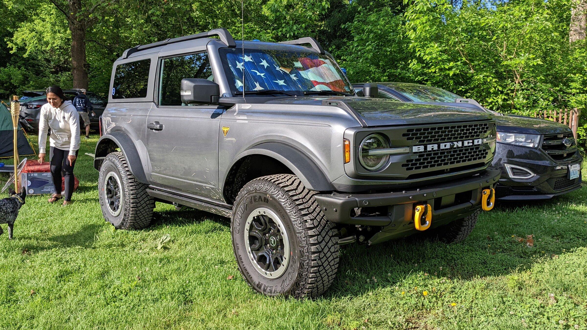 Ford Bronco Side Shot Saturday... PXL_20220529_122006779_exported_666_1653995726665~2