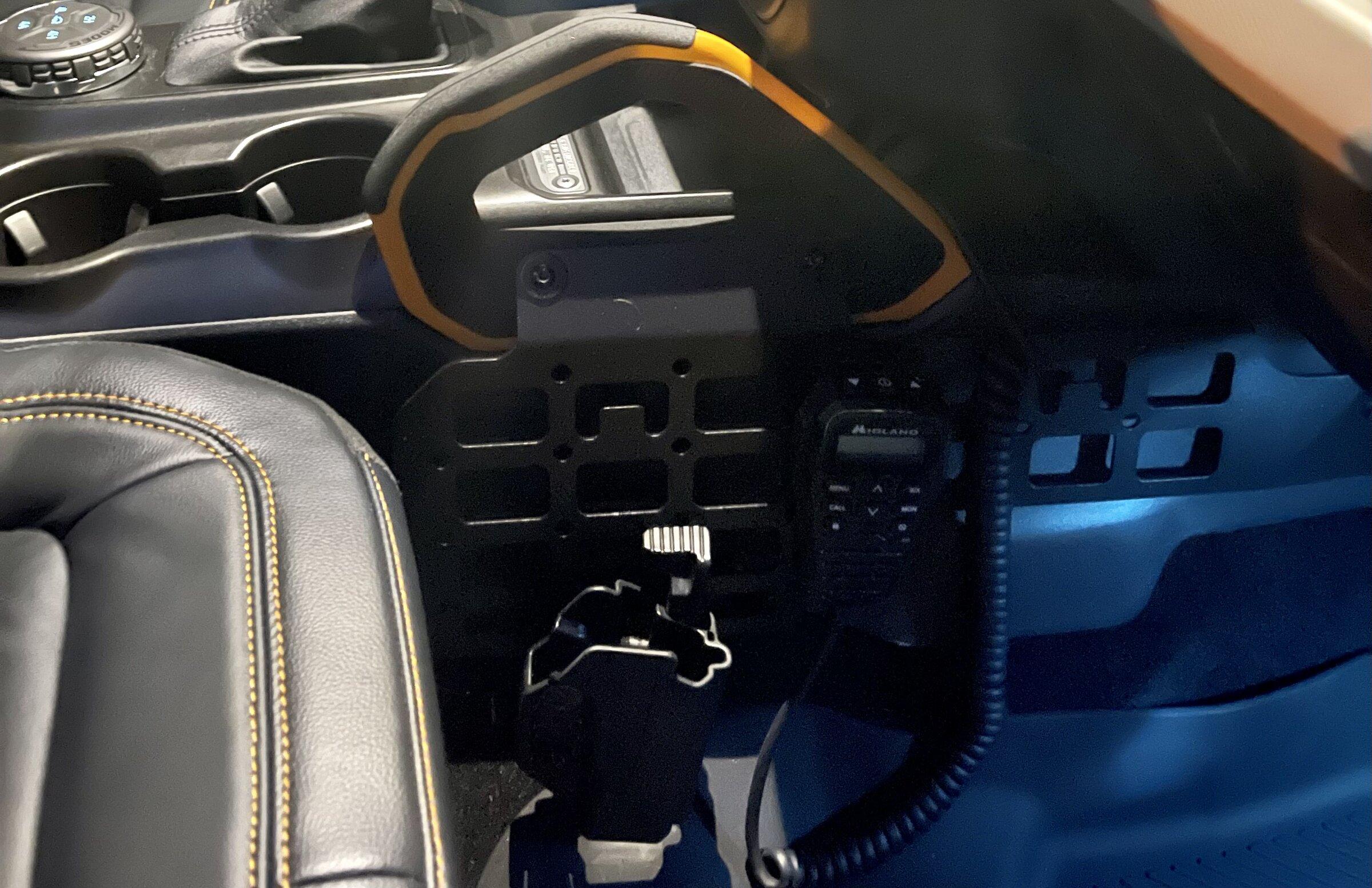 Ford Bronco Super Clean GMRS Radio Install! EFFA4E30-5BF9-4A57-B199-CADD6325F96B