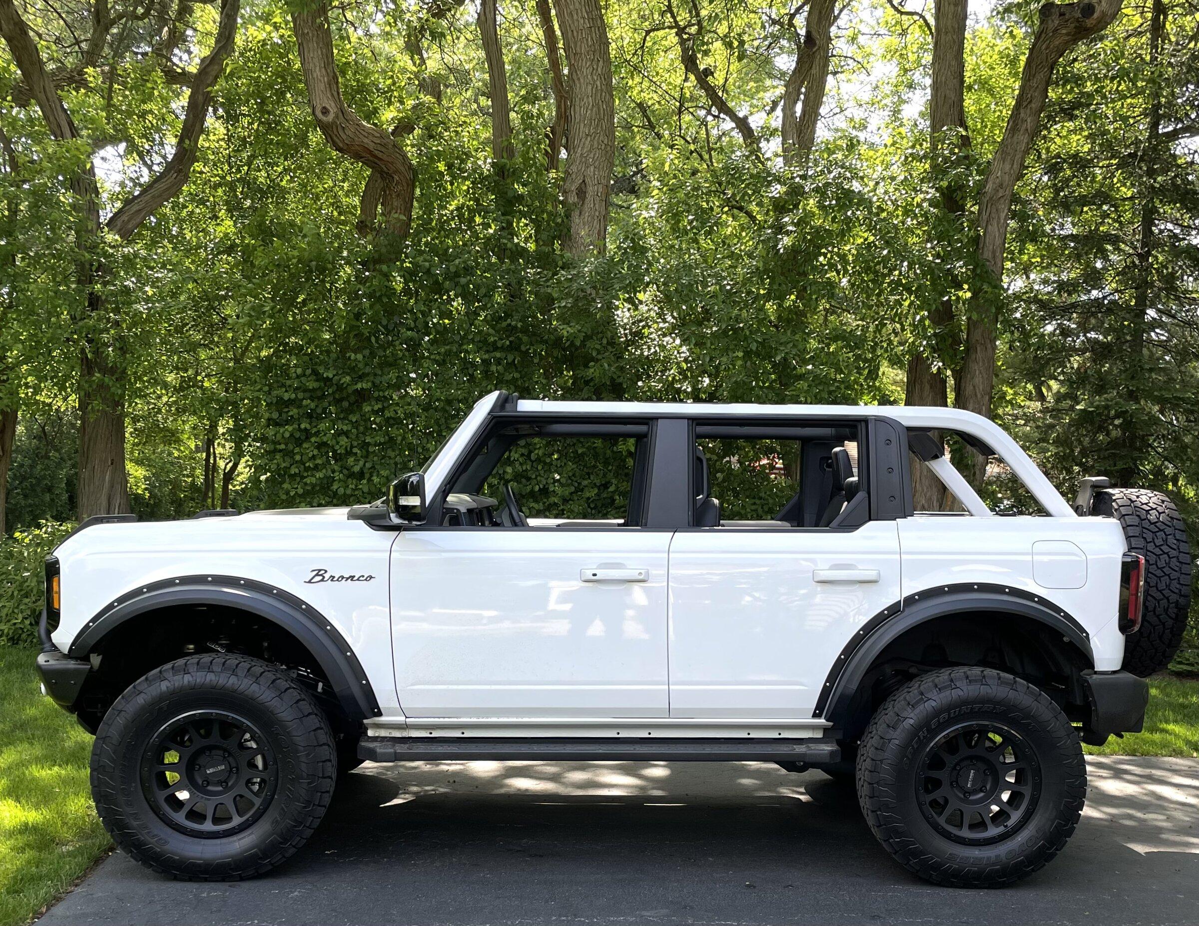 Ford Bronco Side Shot Saturday... C56D2D38-EF98-4CF5-A709-C0650339A45D