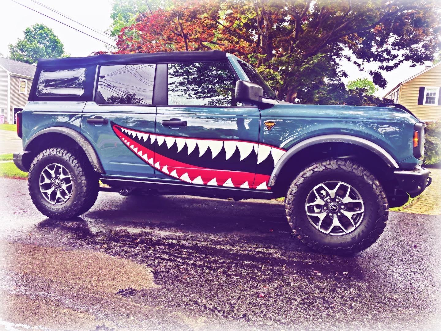 Ford Bronco New to the forum. Here’s Newt w/ WWII inspired shark teeth graphic! 17B3FD91-EA9D-45D5-80EE-7505830EF012