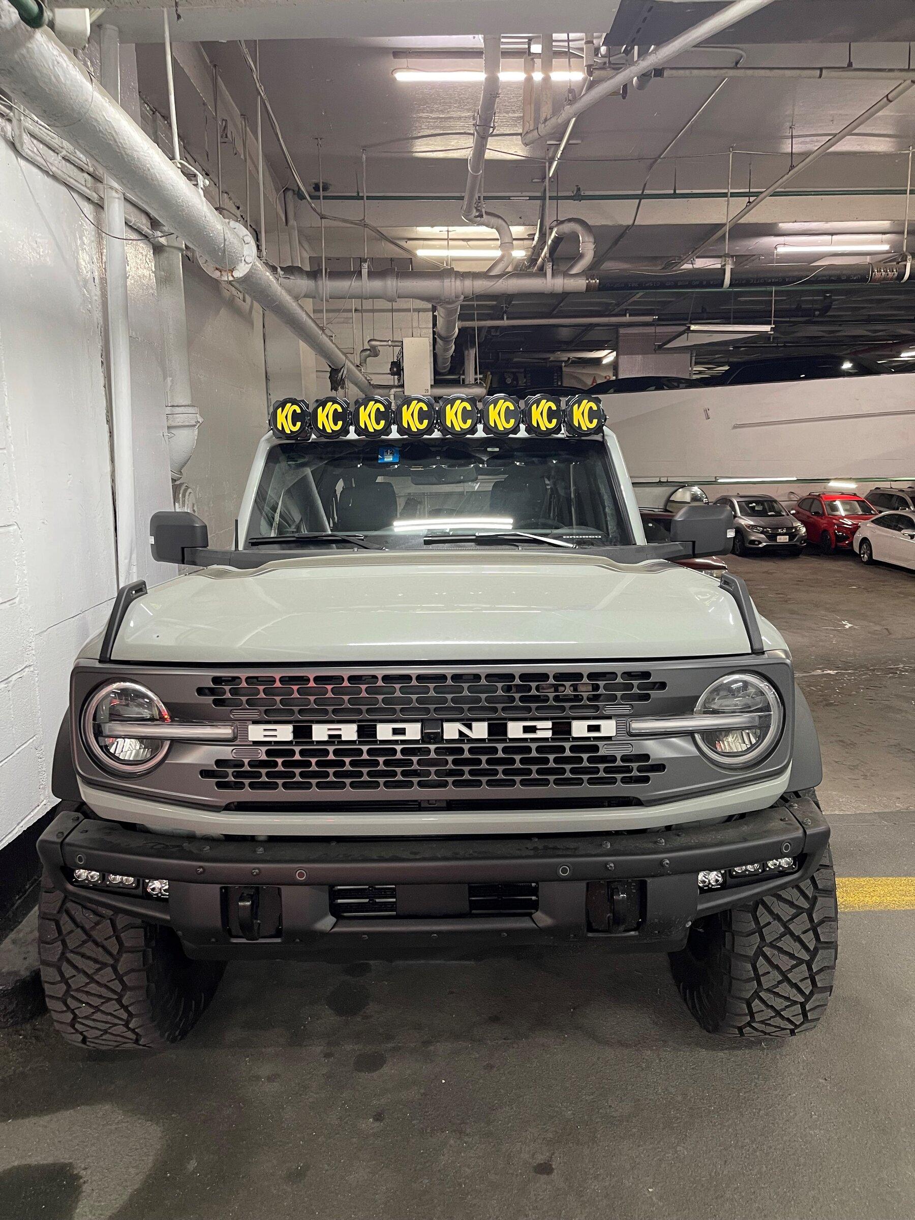 Ford Bronco KC Pro6 Light Bar Installed Lightbar 1