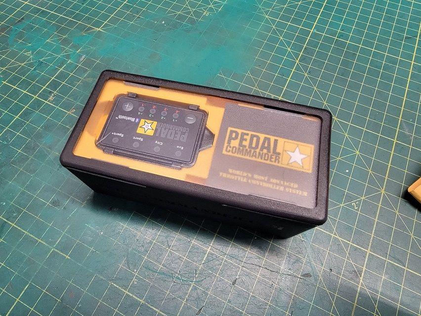 Pedal_Commander_01.jpg
