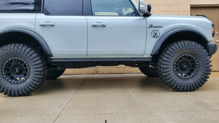 Ford Bronco "No-Step" Rock Slider from GOAT Fabrication 002