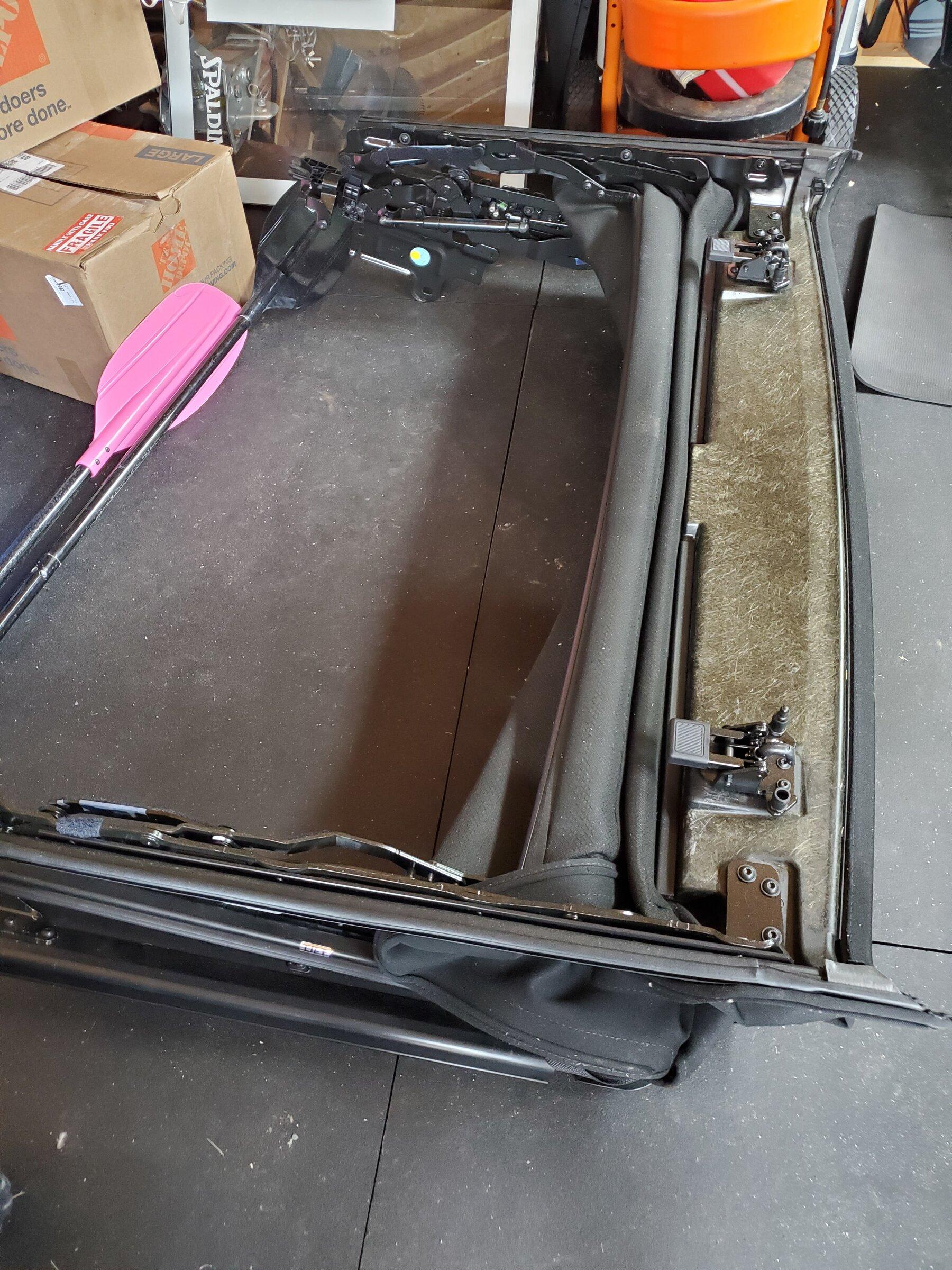 Ford Bronco OEM Soft Top For Sale 20220607_141659
