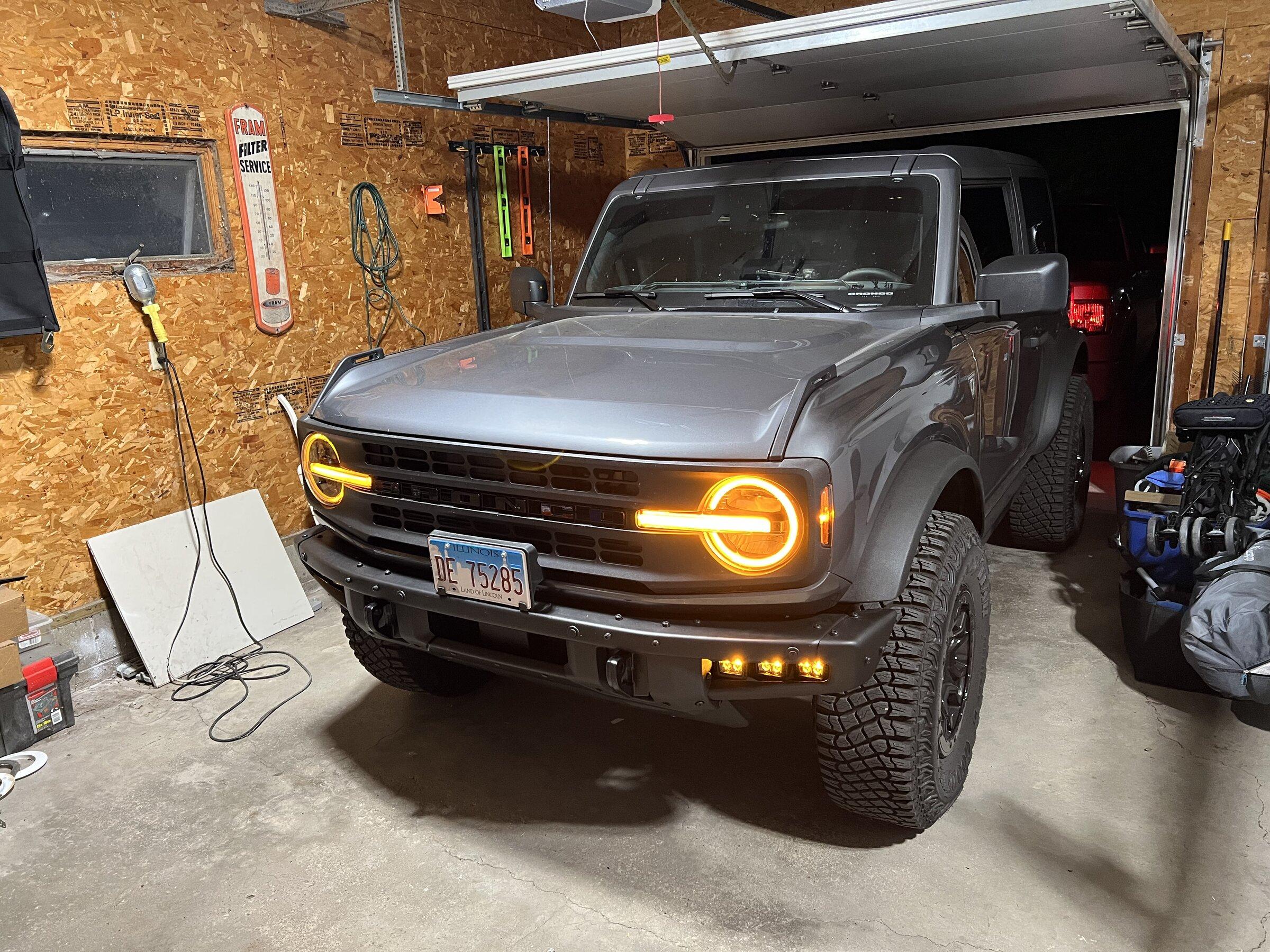 Ford Bronco Pre-production Bronco Raptor "Warthog" headlights installed on my base Bronco! A4200416-D844-401D-A3CB-4F52B78BCE0E