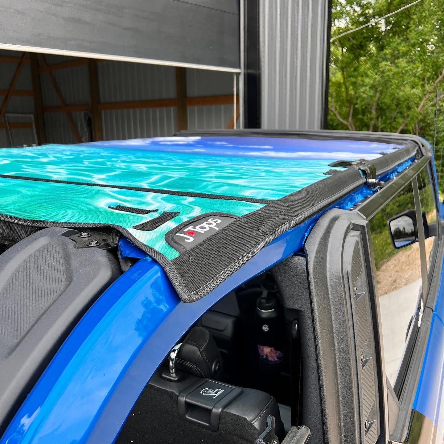 Ford Bronco Jtop Bimini shade installed A951528B-FAB9-466F-AA56-8D84DD0FFCBC