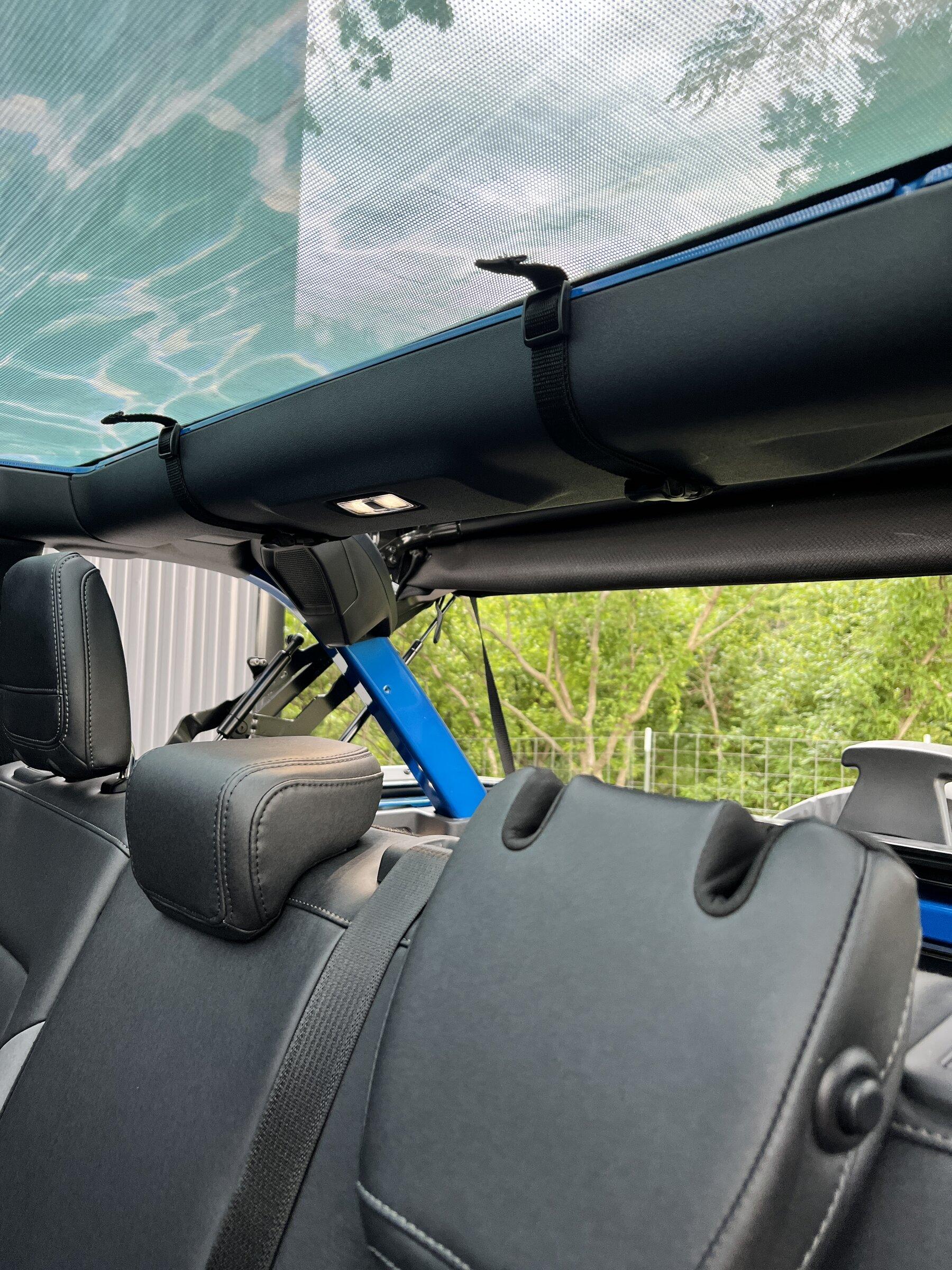 Ford Bronco Jtop Bimini shade installed 029AE2C0-7F4D-4DAA-B1D1-972E59E8991B