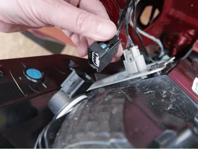 Ford Bronco Aftermarket tail light suggestions? 1654680660736
