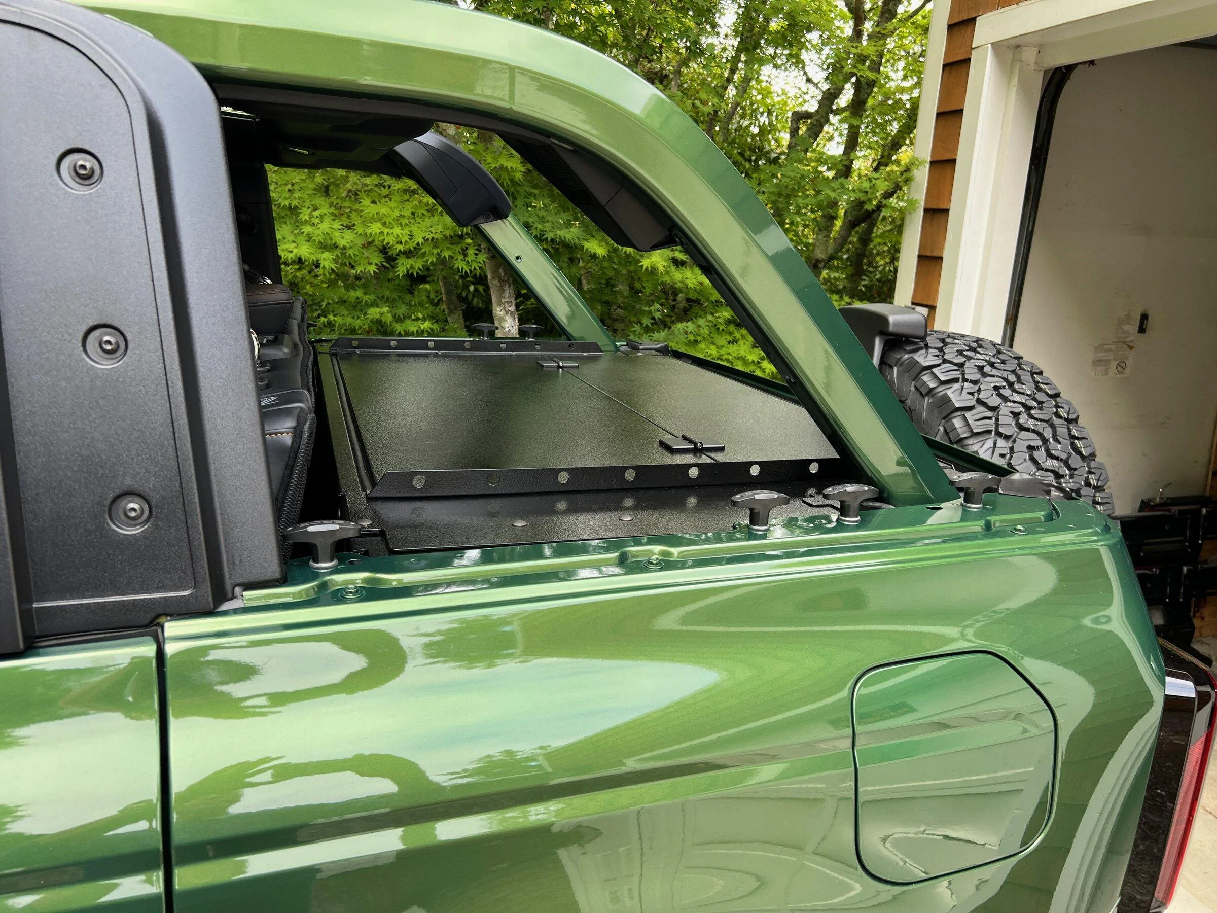 Ford Bronco Bronco Slipstream Security Enclosure IMG_0874